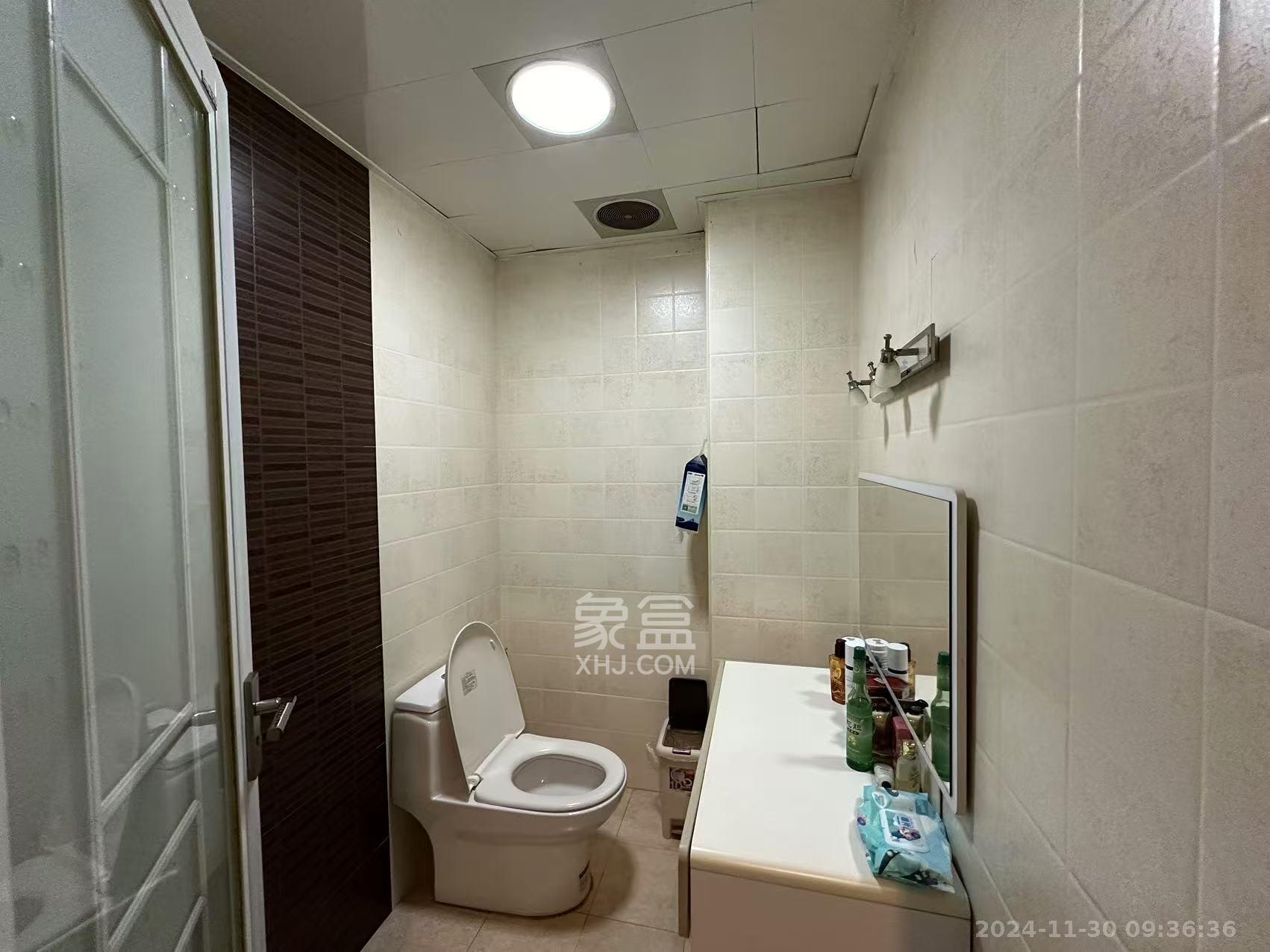 梅苑家园  3室2厅2卫    2000.0元/月 梅苑家园  3室2厅2卫    2000.0元/月室内图