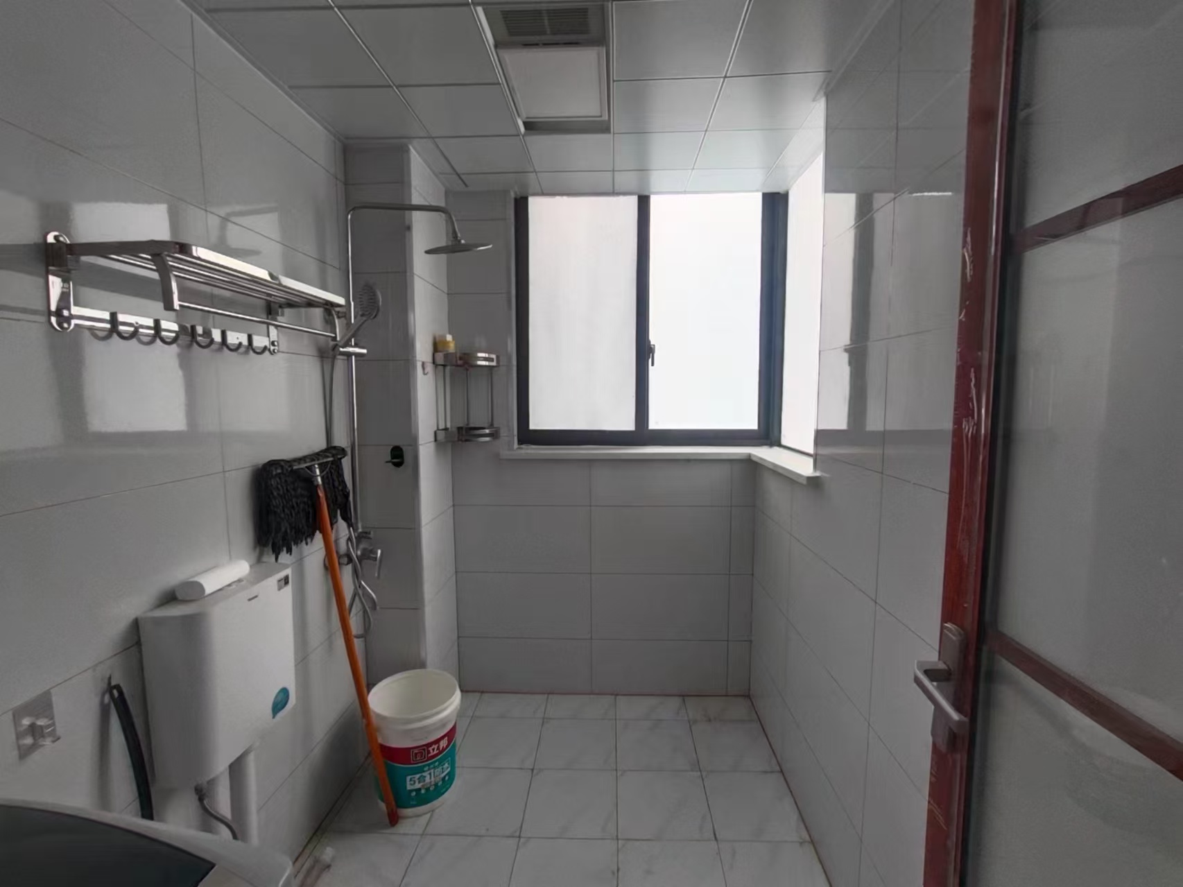 铂金汉宫 1室0厅0卫 2000.0元/月 铂金汉宫 1室0厅0卫 2000.0元/月室内图