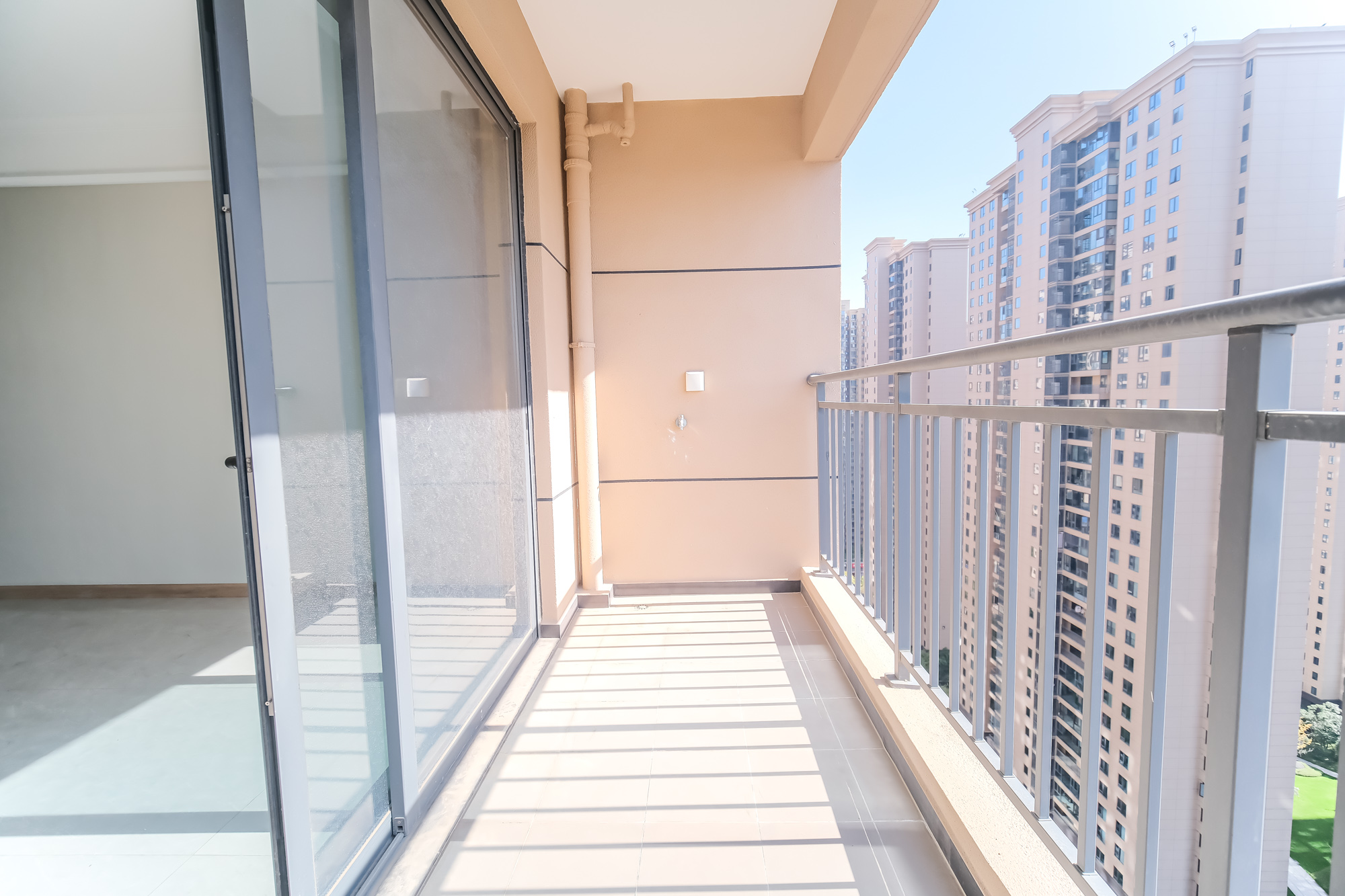 运达锦绣广场  3室2厅1卫    145.0万 运达锦绣广场  3室2厅1卫    145.0万阳台