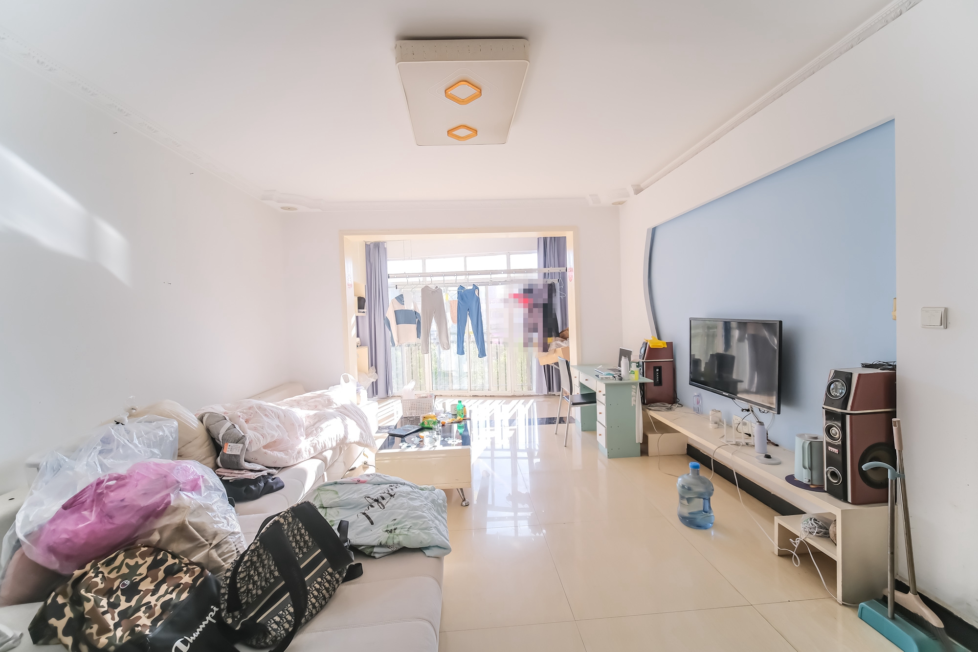 红树湾  1室2厅1卫   56.80万