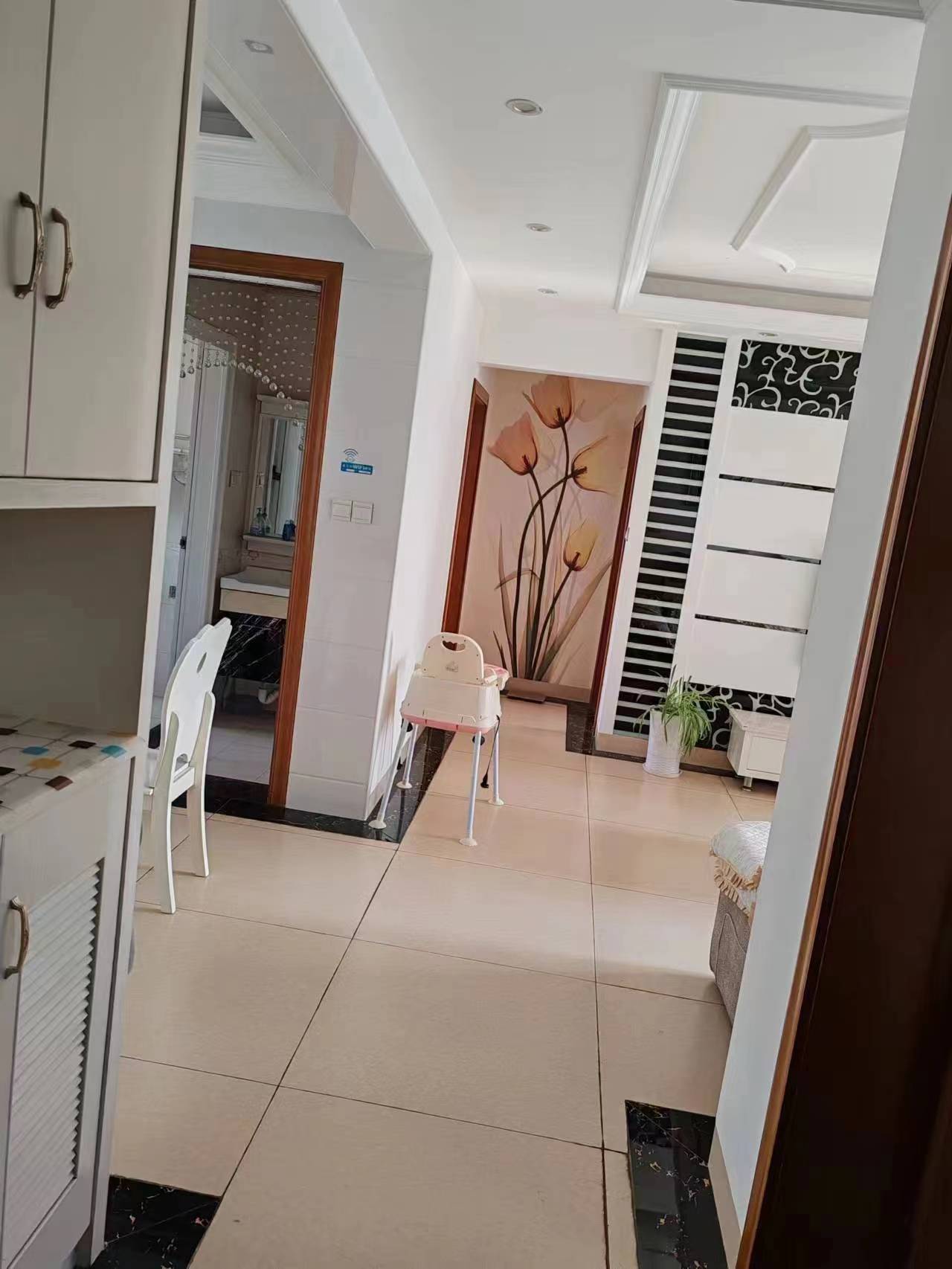 金水湾 3室2厅2卫 1800.0元/月 金水湾 3室2厅2卫 1800.0元/月室内图