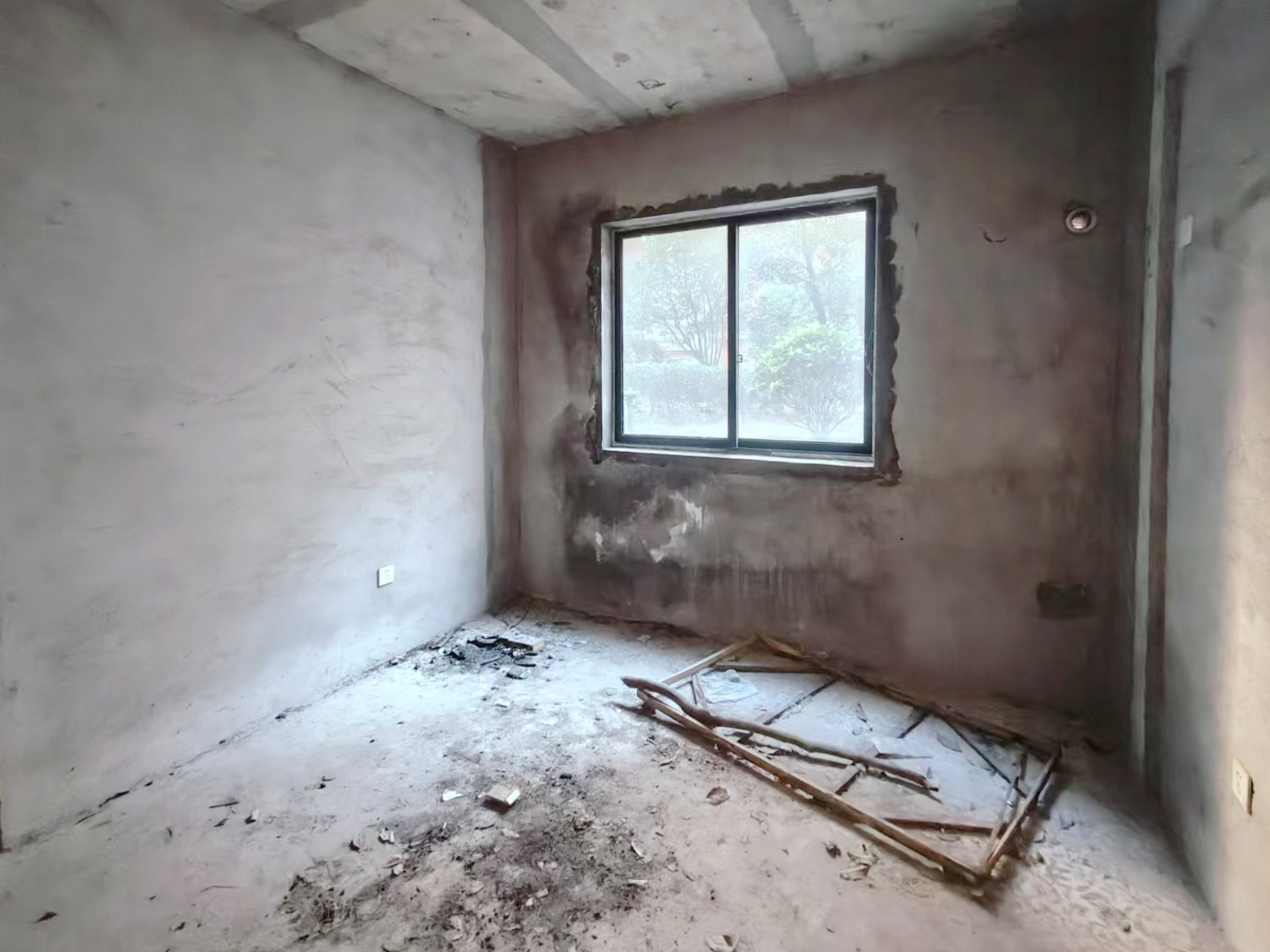 红建滨水铭城  3室2厅2卫    60.0万 红建滨水铭城  3室2厅2卫    60.0万其他