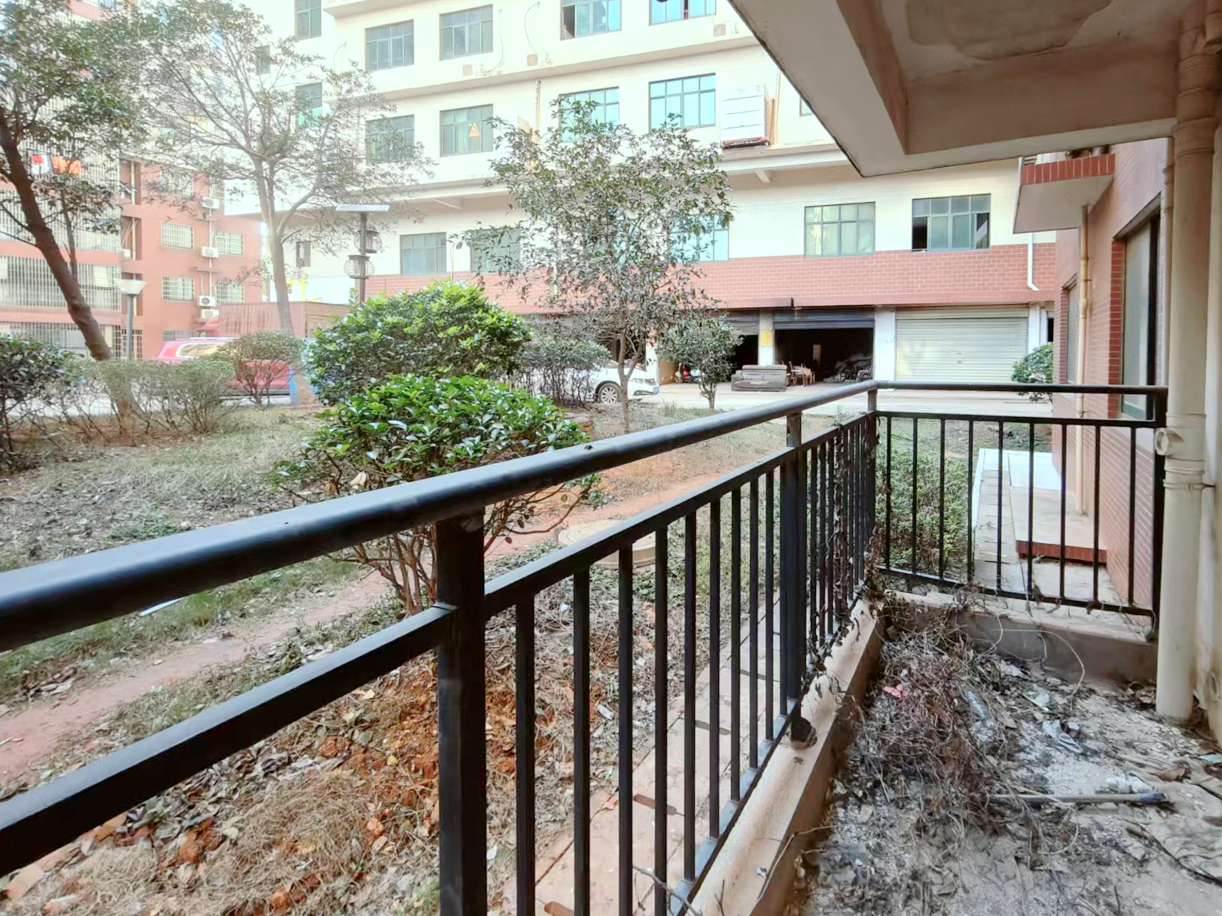 红建滨水铭城  3室2厅2卫    60.0万 红建滨水铭城  3室2厅2卫    60.0万其他