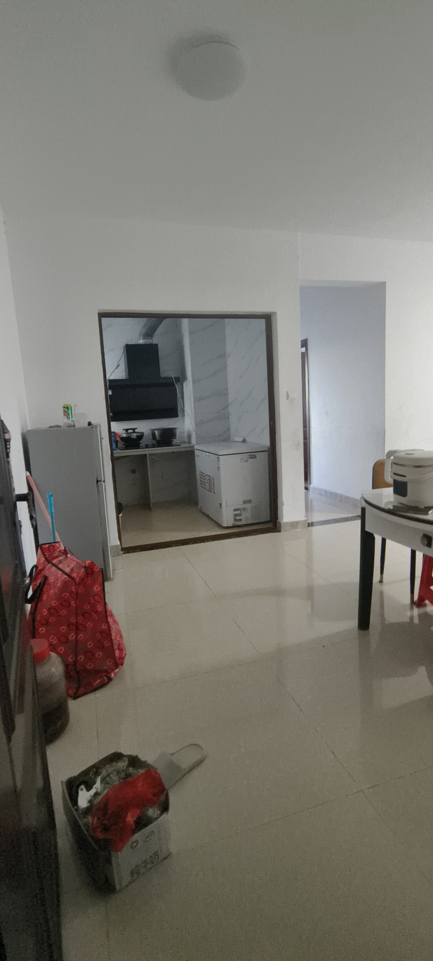 新琼雅苑 3室2厅1卫 105.0万 新琼雅苑 3室2厅1卫 105.0万室内图