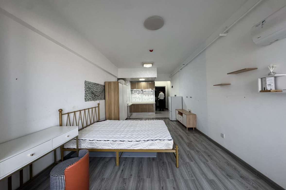 高升小区 1室1厅1卫 1500.0元/月 高升小区 1室1厅1卫 1500.0元/月室内图