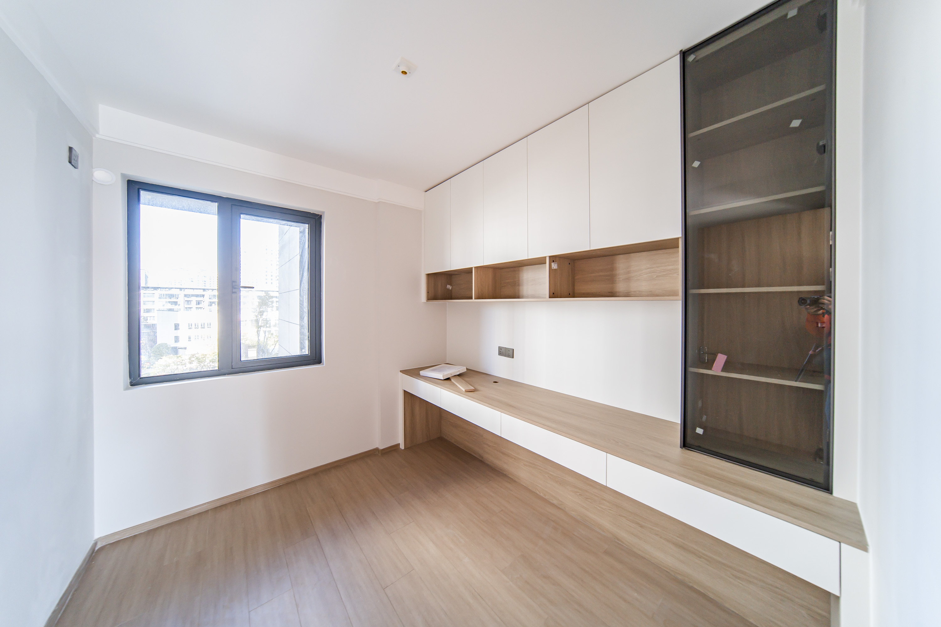 华润凯旋门一期 4室2厅2卫 157.0万 华润凯旋门一期 4室2厅2卫 157.0万卧室