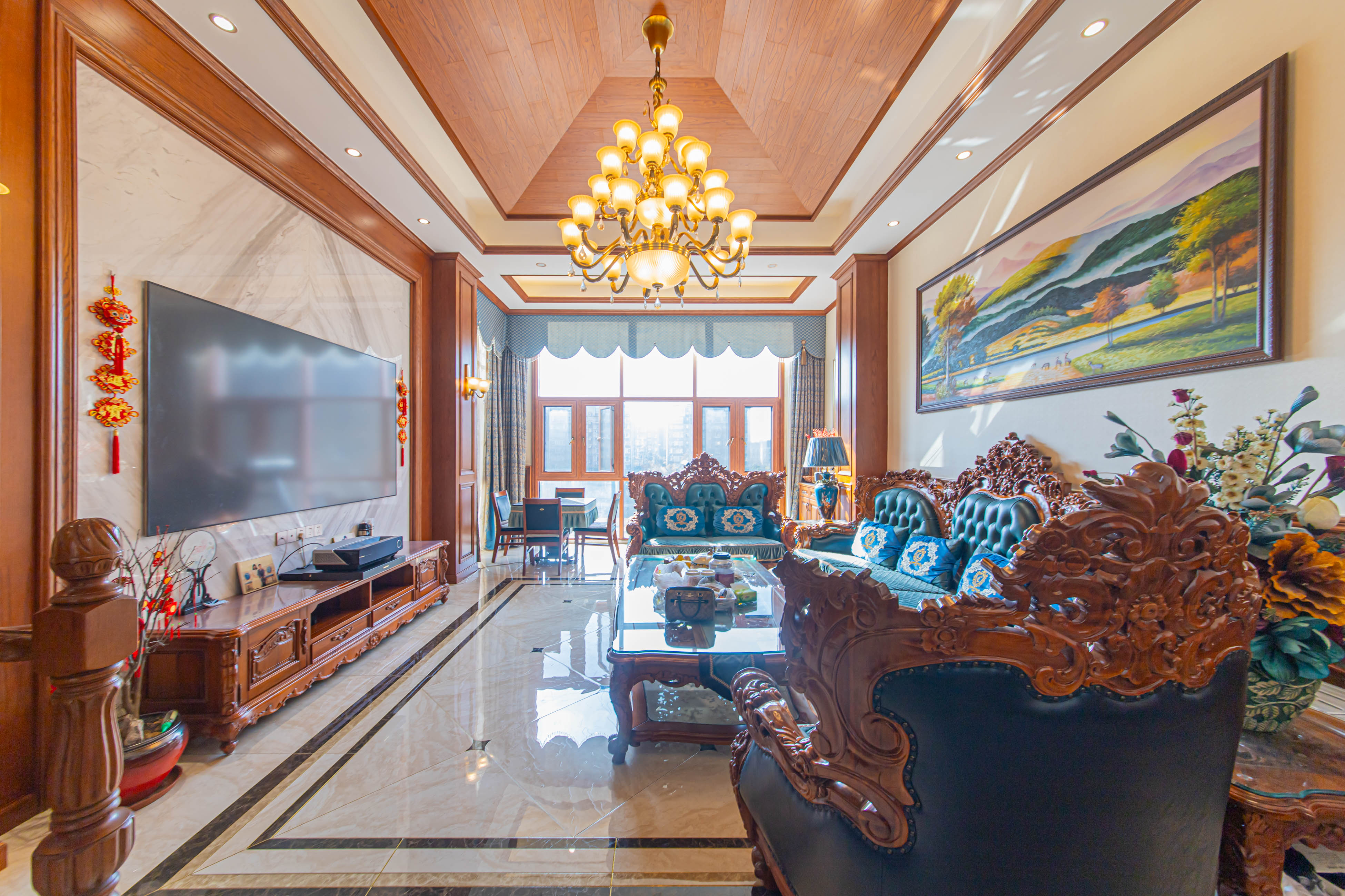 鑫远尚玺苑  5室2厅3卫    518.0万 鑫远尚玺苑  5室2厅3卫    518.0万