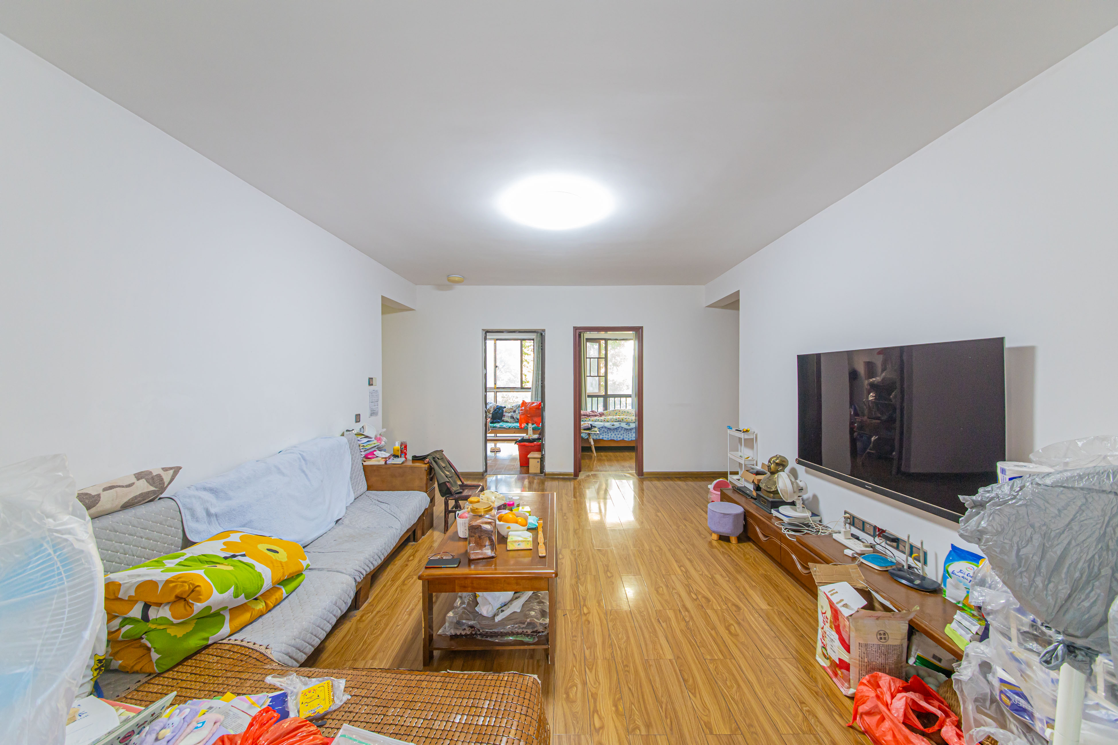 鑫远悦城(鑫远悦时代)  4室2厅2卫    98.0万 鑫远悦城(鑫远悦时代)  4室2厅2卫    98.0万客厅