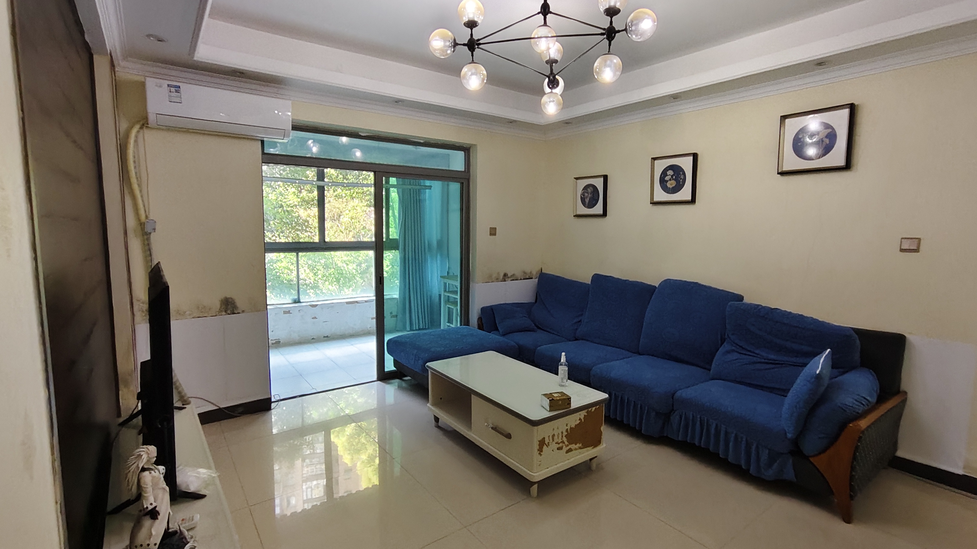 新城新世界一二三期 1室1厅1卫 2300.0元/月 新城新世界一二三期 1室1厅1卫 2300.0元/月室内图