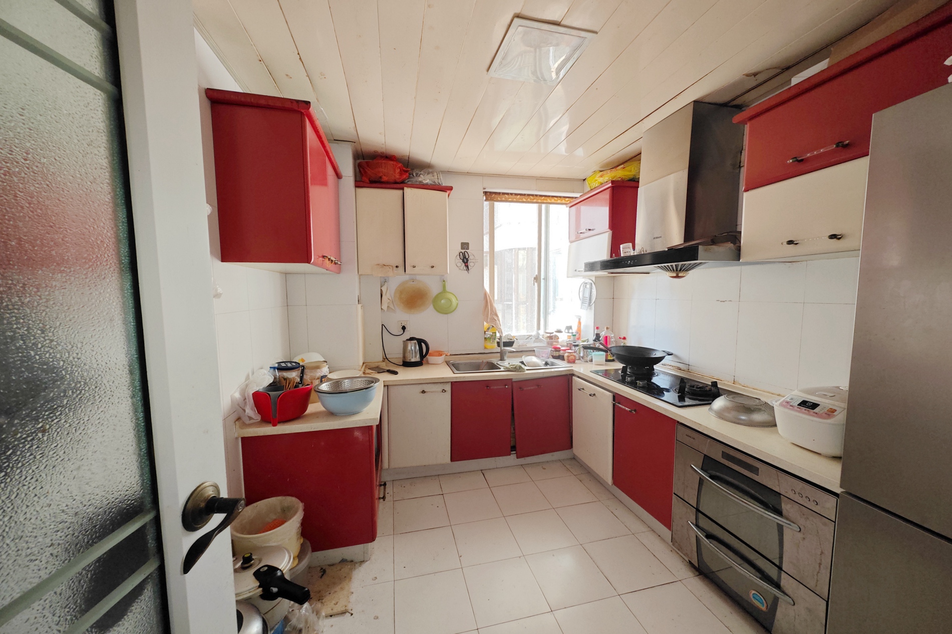 一心花苑  4室2厅1卫    163.0万 一心花苑  4室2厅1卫    163.0万厨房