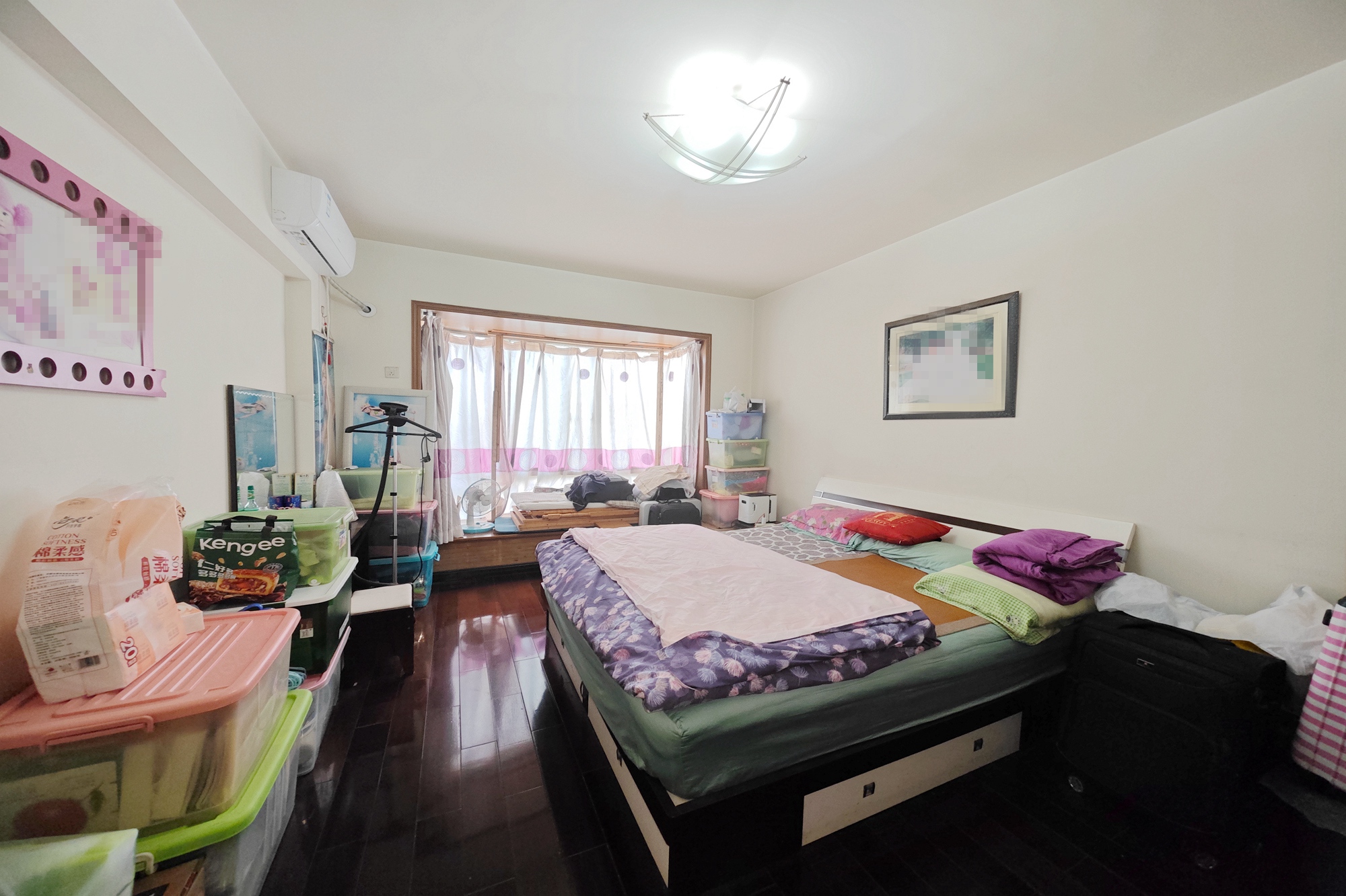 一心花苑  4室2厅1卫    163.0万 一心花苑  4室2厅1卫    163.0万卧室