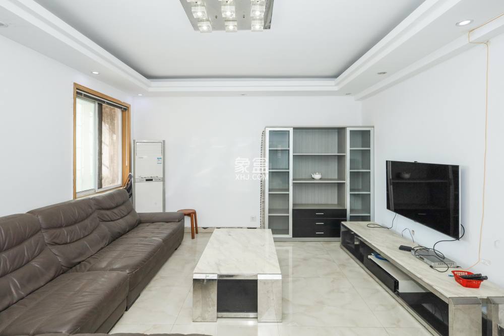 和馨园  1室0厅0卫    100.0万