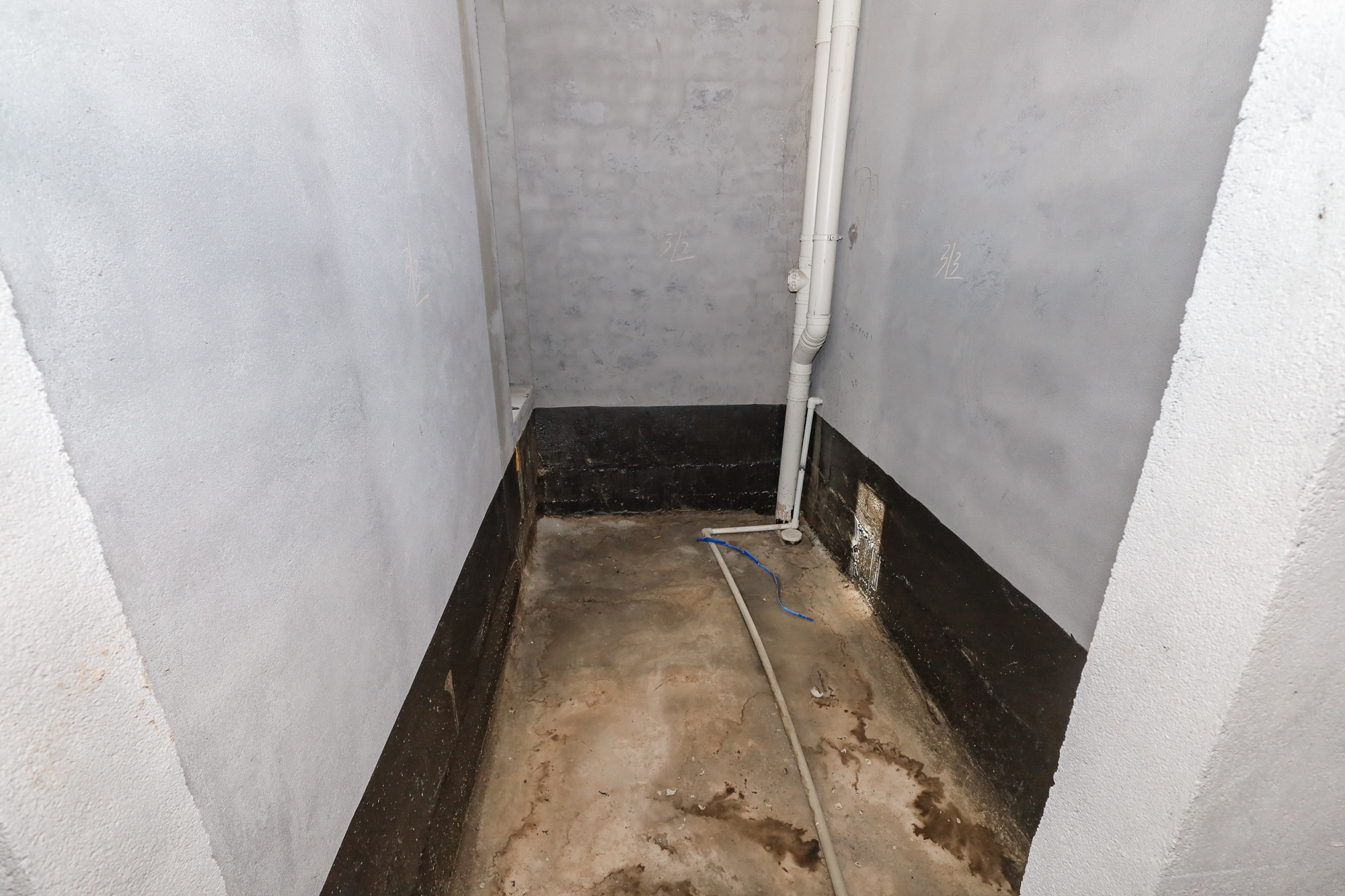 轨道中建麓江府  4室2厅3卫   320.00万卫生间