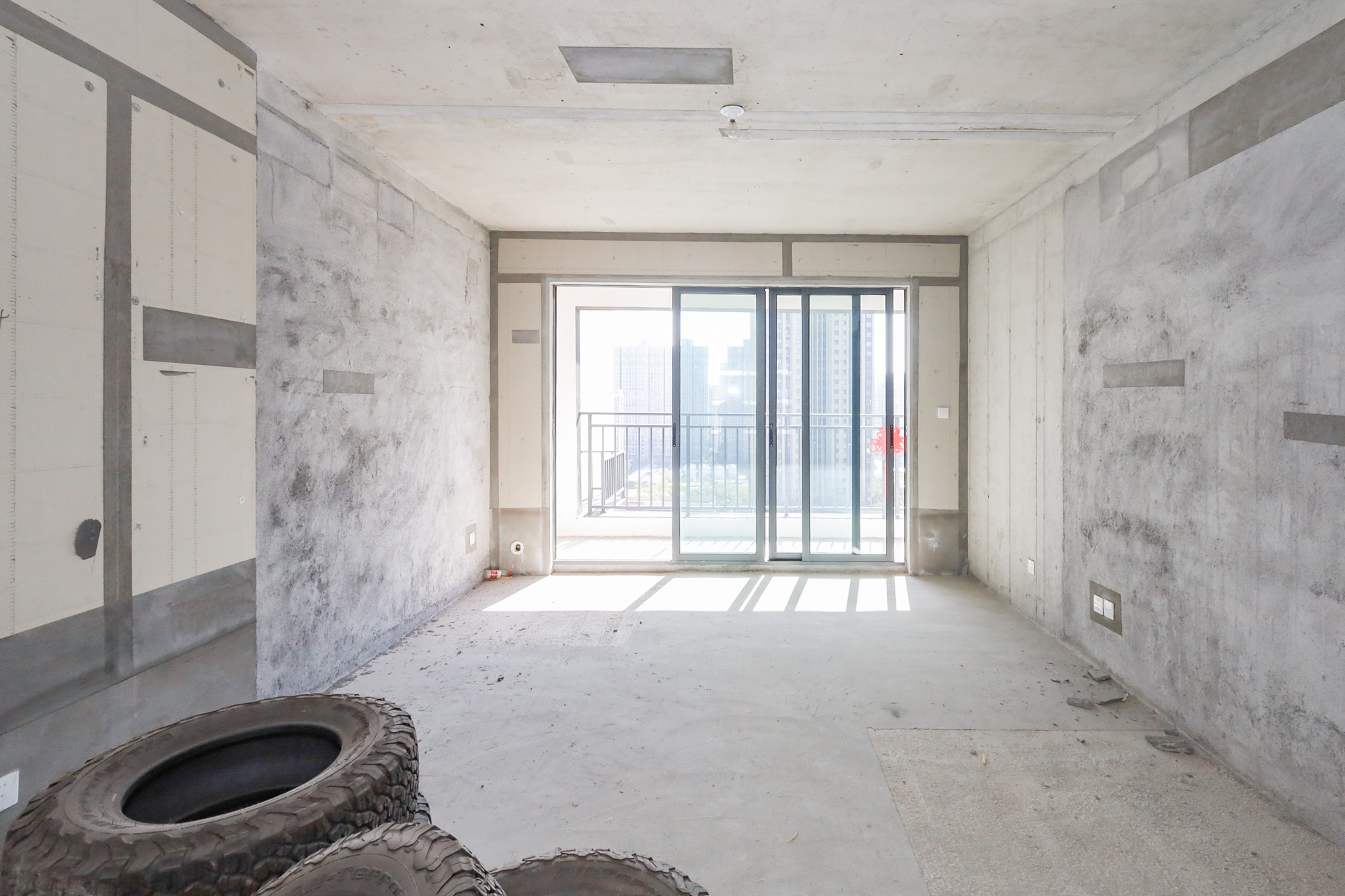 轨道中建麓江府  1室0厅0卫   230.00万