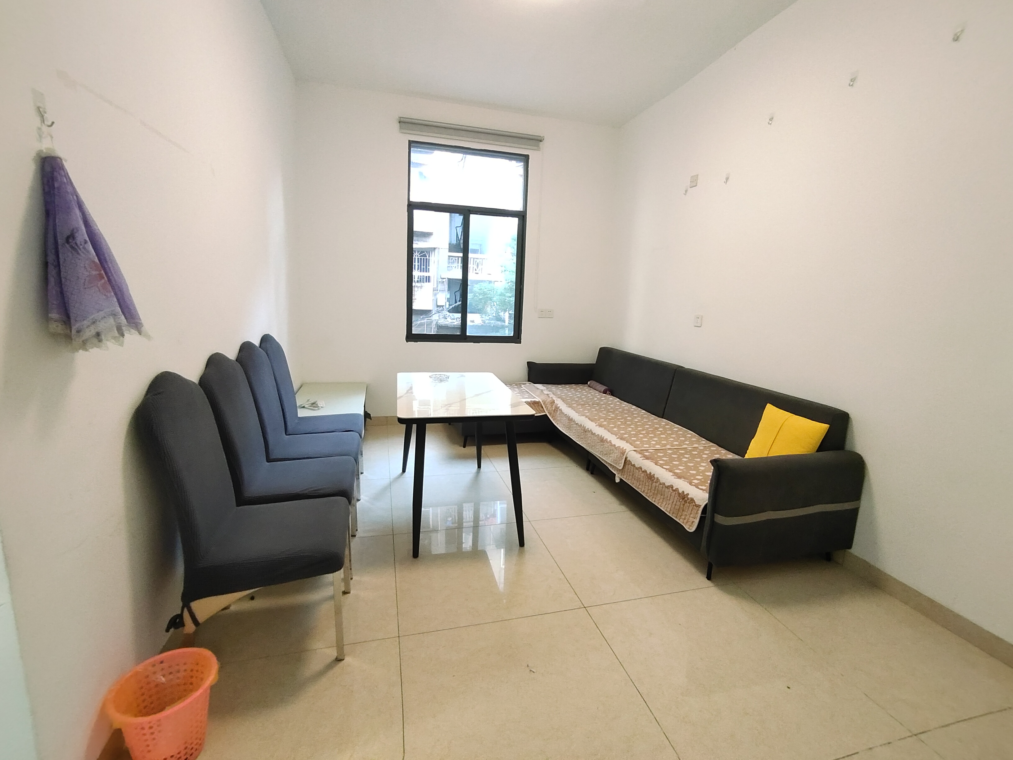 贺家土纺织路散盘 1室1厅1卫 700.0元/月 贺家土纺织路散盘 1室1厅1卫 700.0元/月室内图