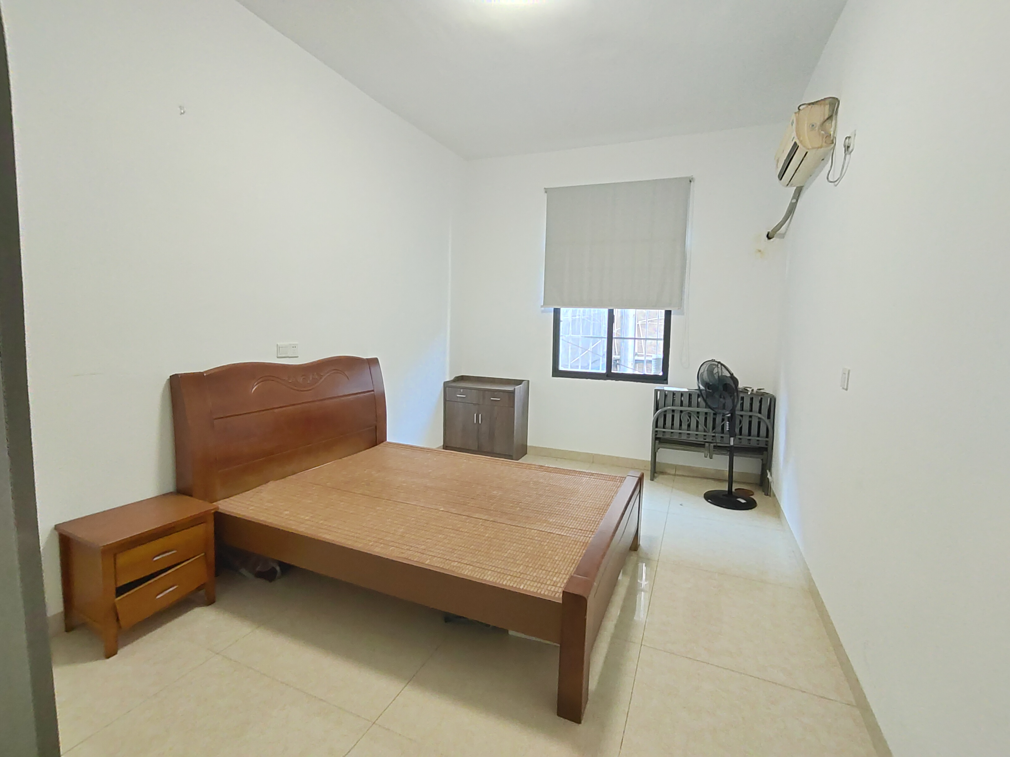 贺家土纺织路散盘 1室1厅1卫 700.0元/月 贺家土纺织路散盘 1室1厅1卫 700.0元/月室内图