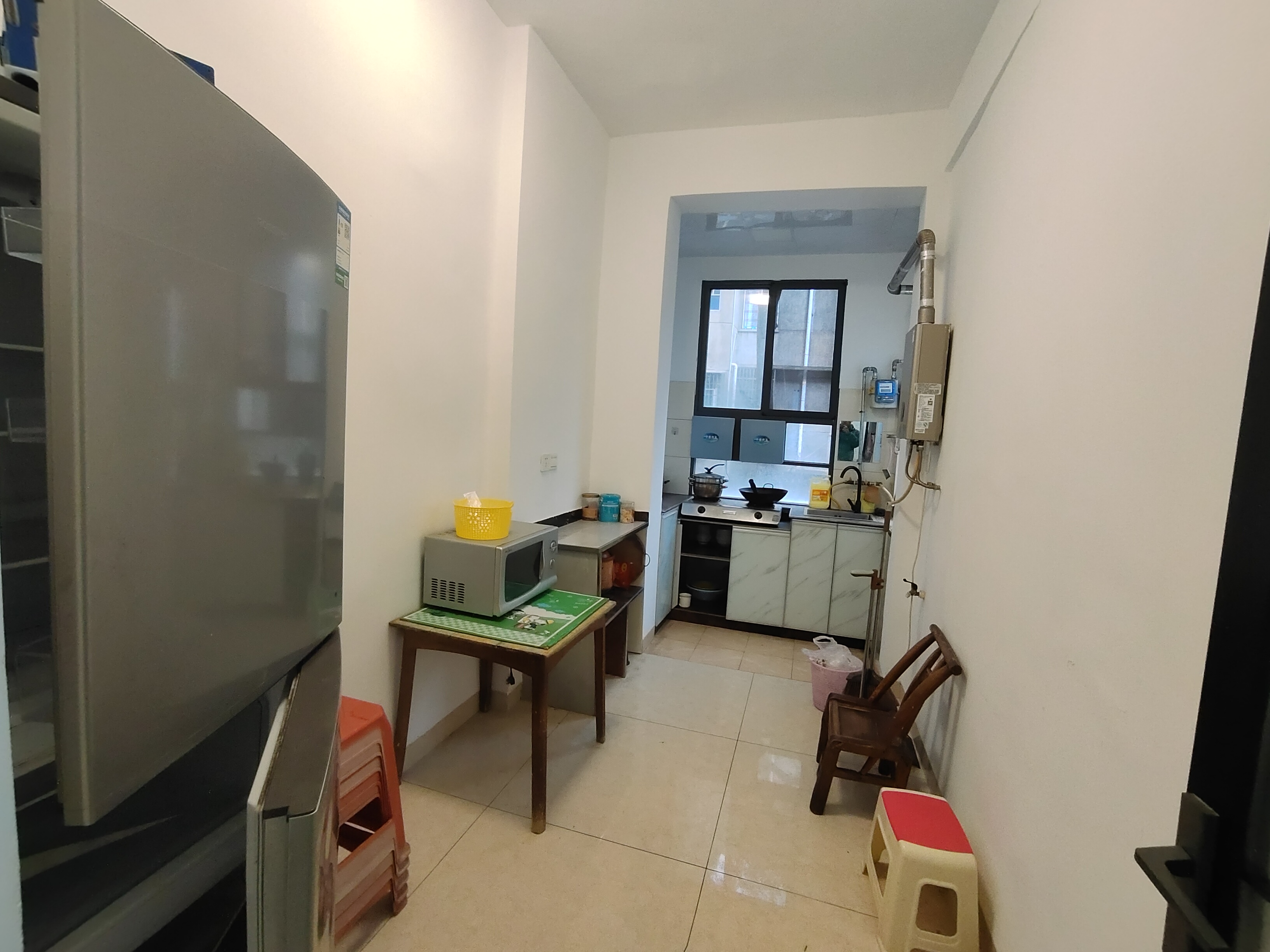 贺家土纺织路散盘 1室1厅1卫 700.0元/月 贺家土纺织路散盘 1室1厅1卫 700.0元/月室内图