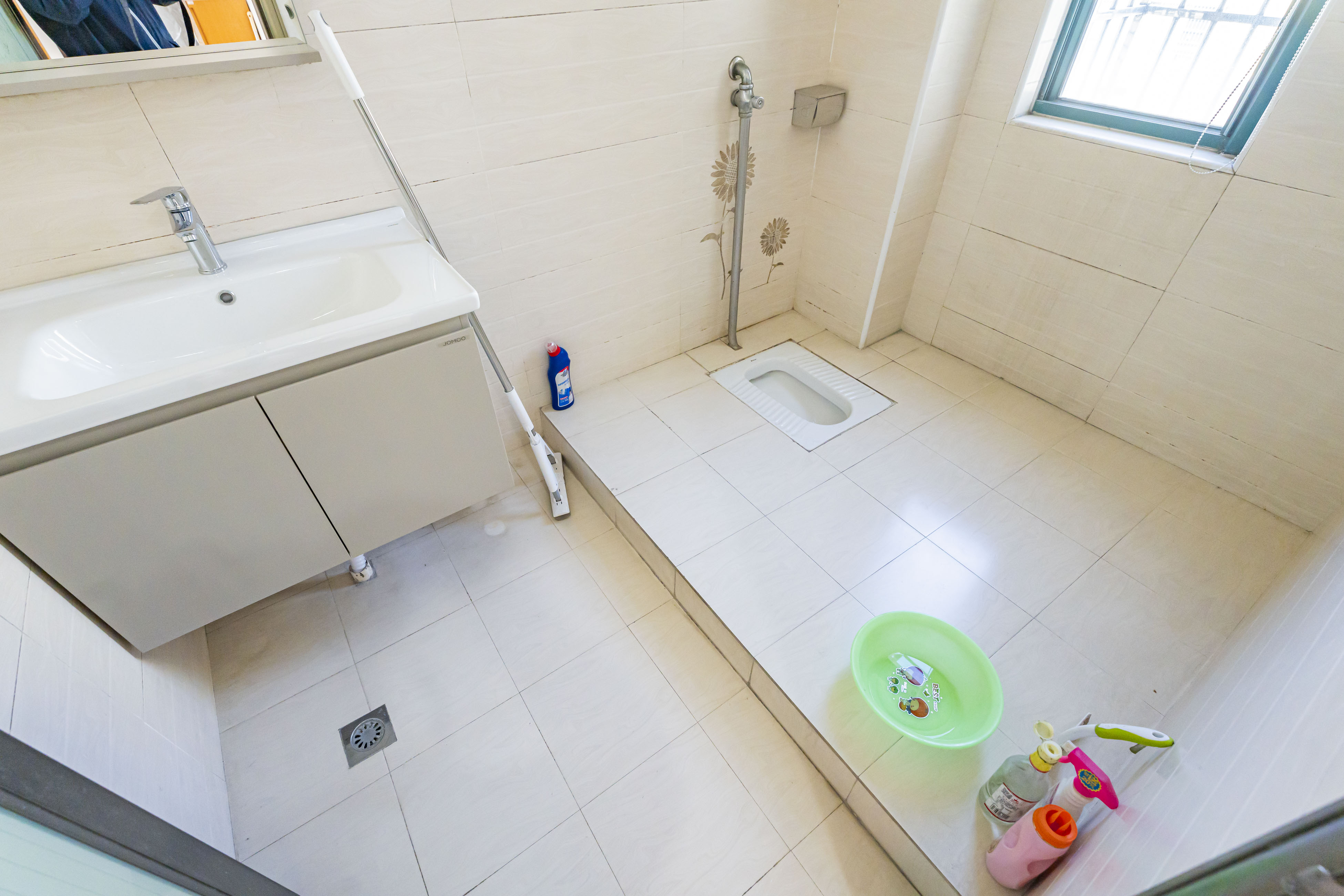 才子佳苑一期/二期  3室2厅1卫    75.5万卫生间