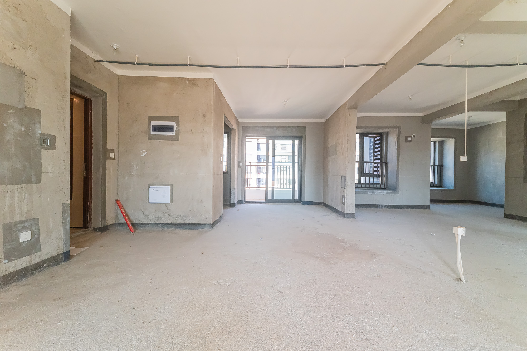 中交建发松雅院  4室2厅2卫    146.0万 中交建发松雅院  4室2厅2卫    146.0万客厅