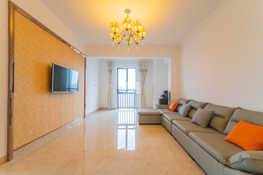 印山蓝色海岸  3室2厅1卫    51.8万