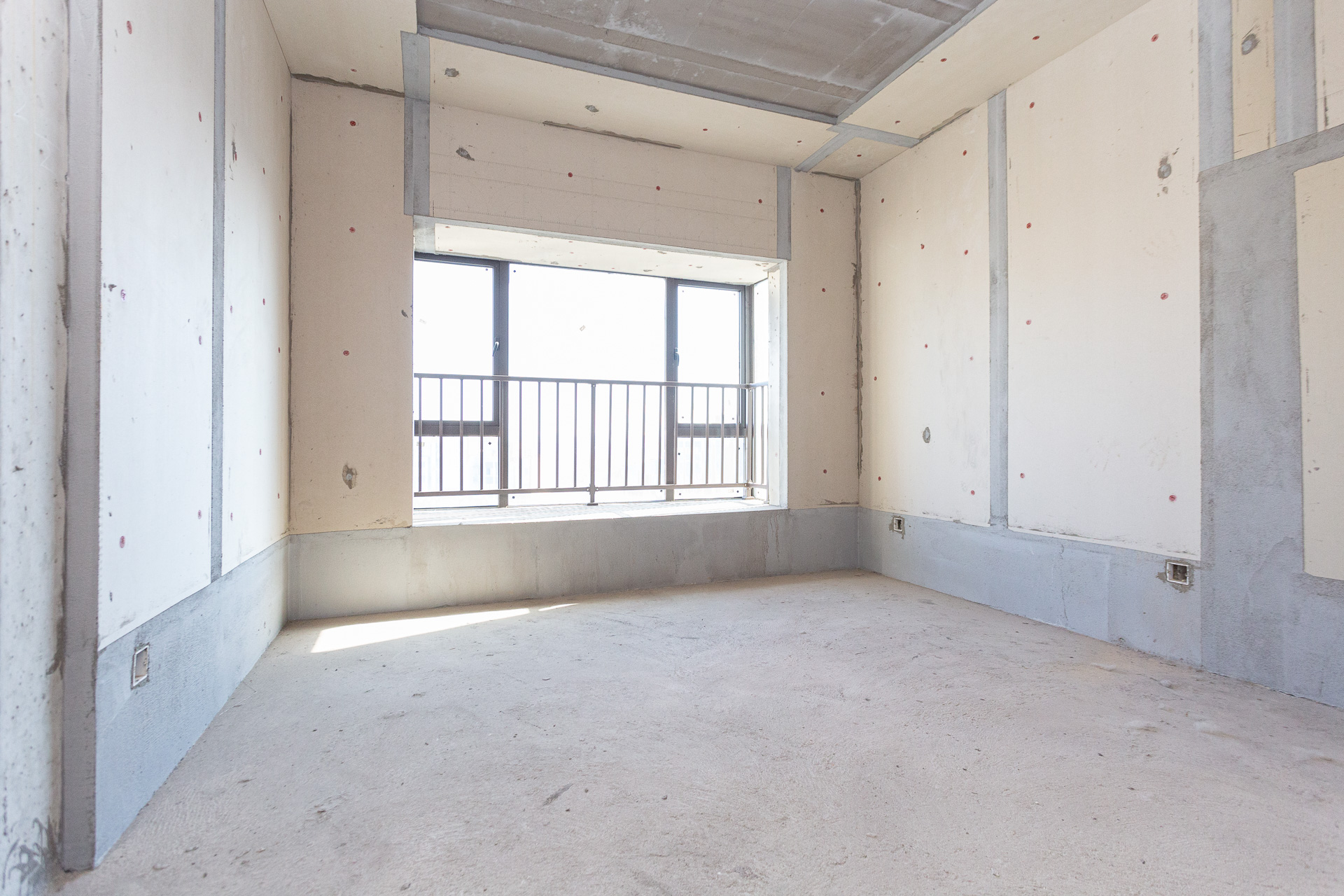 润和湘江天地D区 4室2厅2卫 148.0万 润和湘江天地D区 4室2厅2卫 148.0万卧室