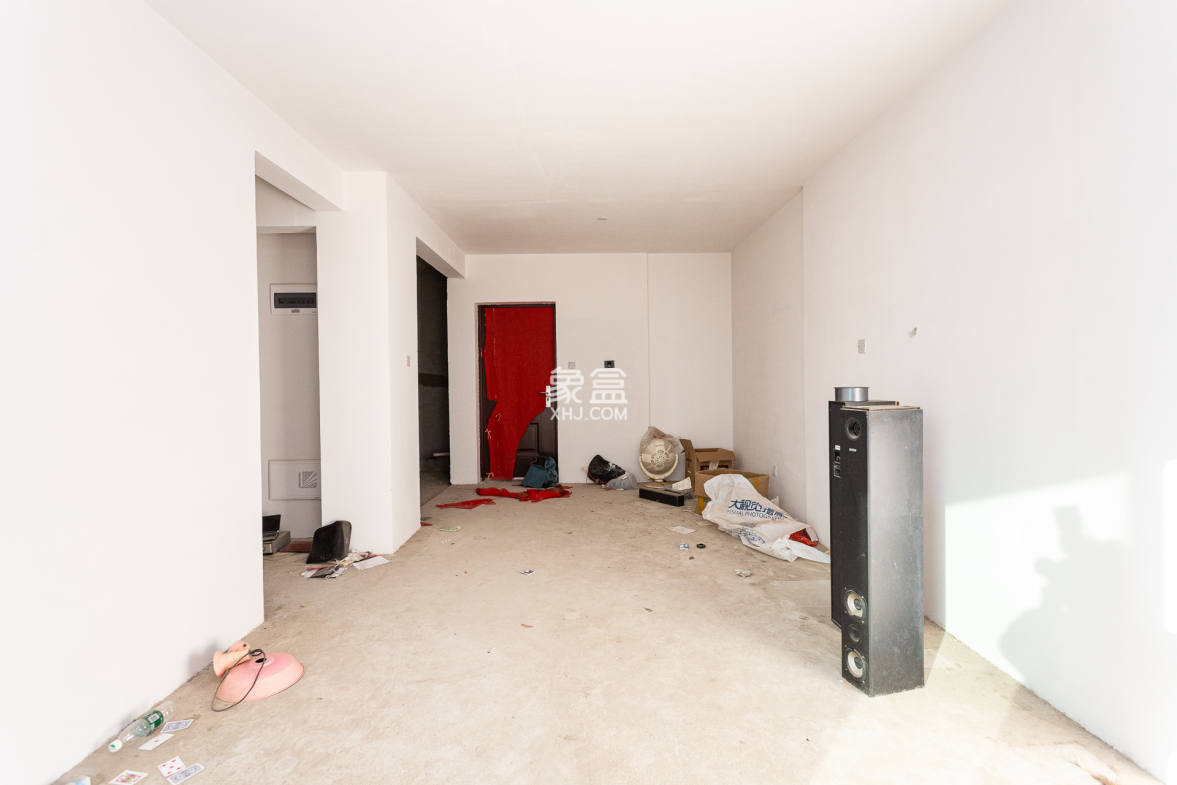 龙湖璟宸原著(龙湖紫宸) 3室2厅2卫 80.0万 龙湖璟宸原著(龙湖紫宸) 3室2厅2卫 80.0万客厅