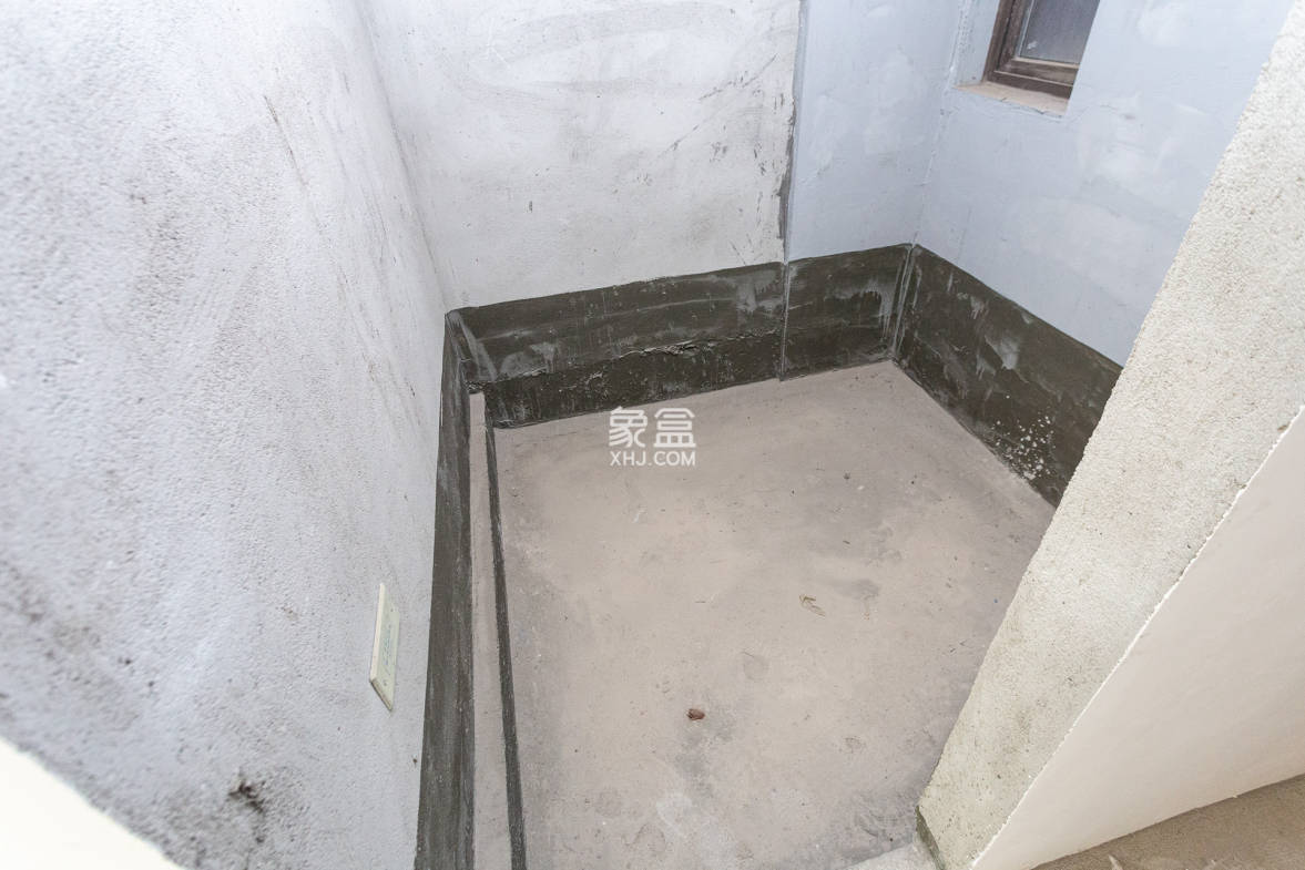 龙湖璟宸原著(龙湖紫宸) 3室2厅2卫 80.0万 龙湖璟宸原著(龙湖紫宸) 3室2厅2卫 80.0万卫生间