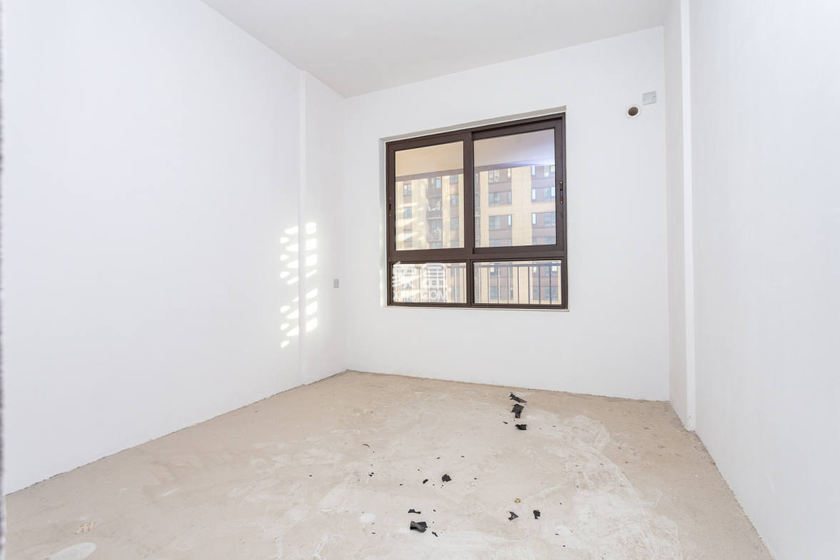 龙湖璟宸原著(龙湖紫宸) 3室2厅2卫 80.0万 龙湖璟宸原著(龙湖紫宸) 3室2厅2卫 80.0万卧室