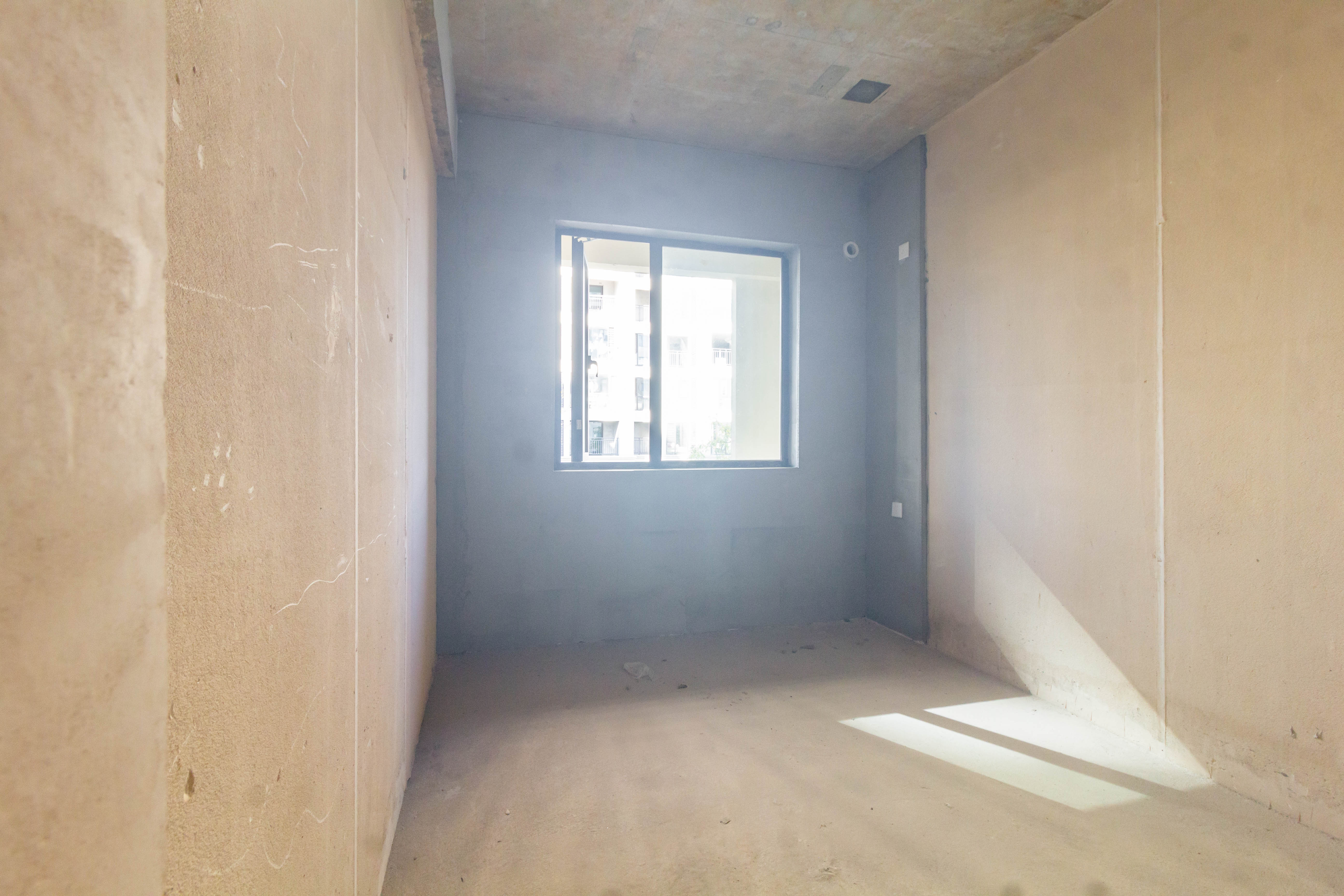 新城恒伟汇隽风华 4室2厅2卫 85.0万 新城恒伟汇隽风华 4室2厅2卫 85.0万卧室