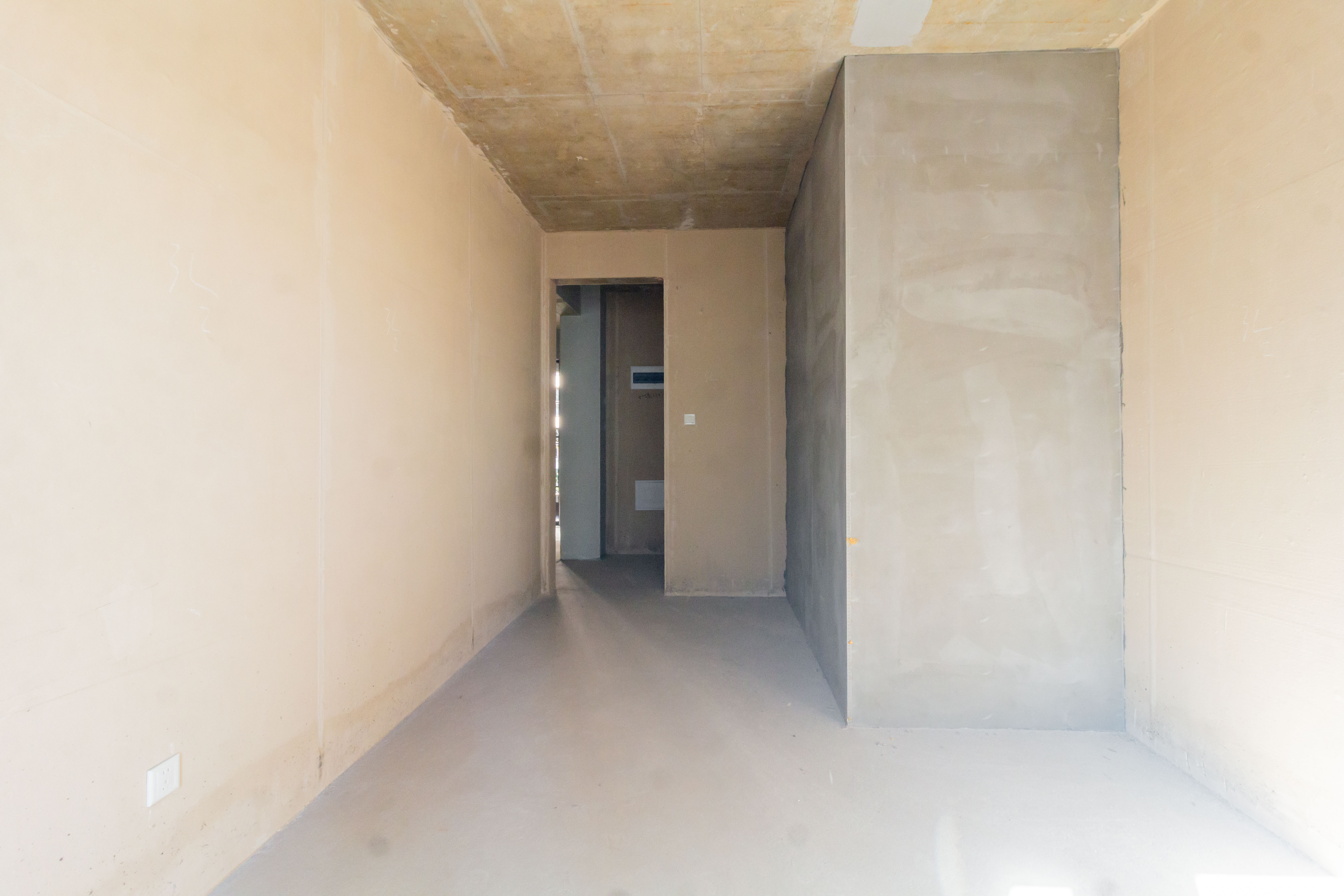 新城恒伟汇隽风华  4室2厅2卫    85.0万卧室