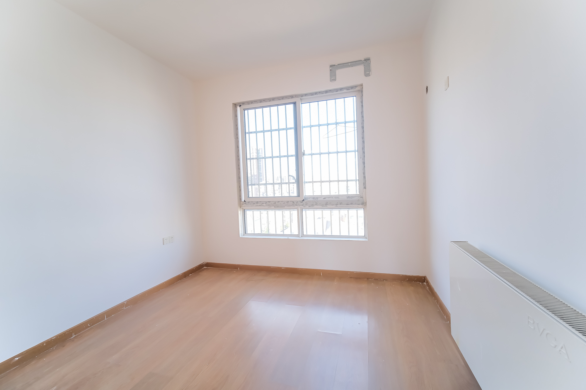 山水湾  4室2厅2卫    59.0万卧室