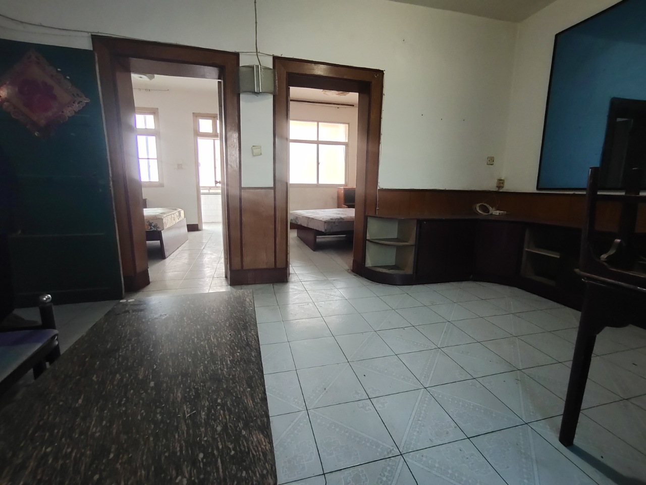 银馨家园(贺家土电厂生活区) 2室1厅1卫 9.8万 银馨家园(贺家土电厂生活区) 2室1厅1卫 9.8万室内图