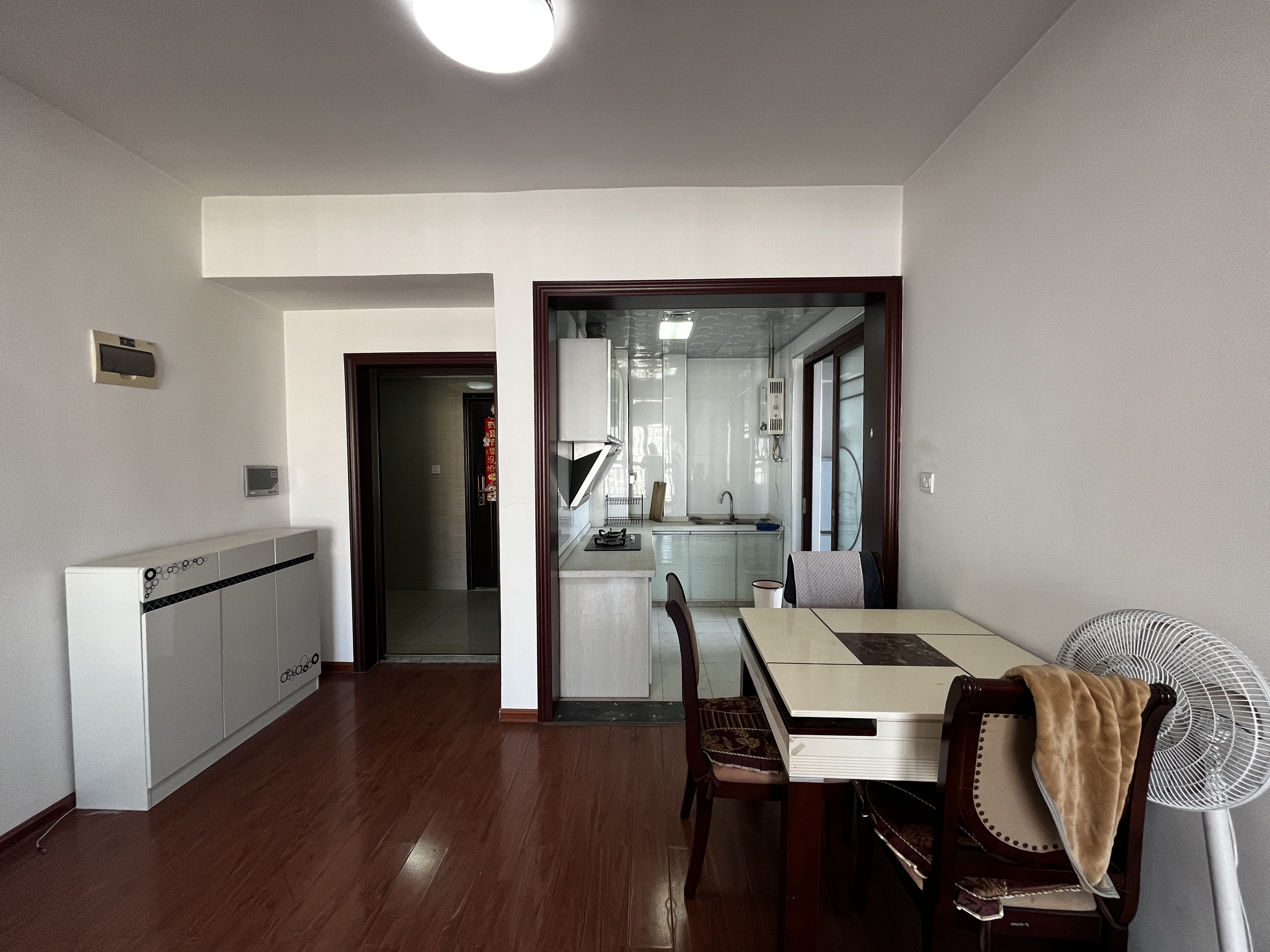 流金岁月-华晨国际 2室2厅1卫 50.0万 流金岁月-华晨国际 2室2厅1卫 50.0万室内图