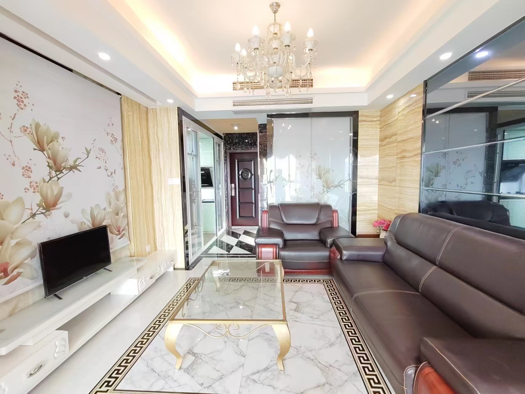 英伦首府金域豪廷  1室1厅1卫    1300.0元/月 英伦首府金域豪廷  1室1厅1卫    1300.0元/月室内图