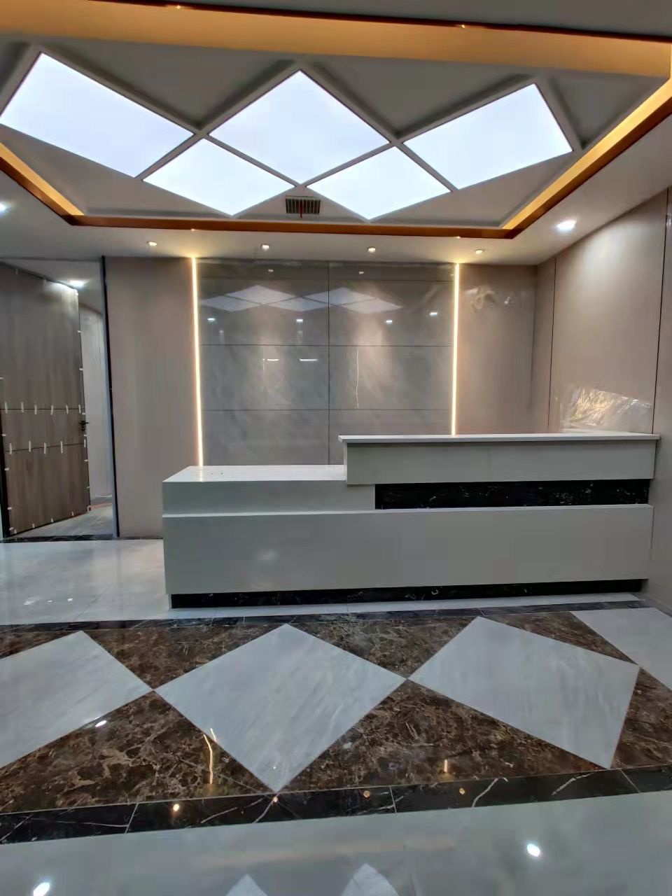 威尔士春天  6室2厅1卫   18000.00元/月室内图