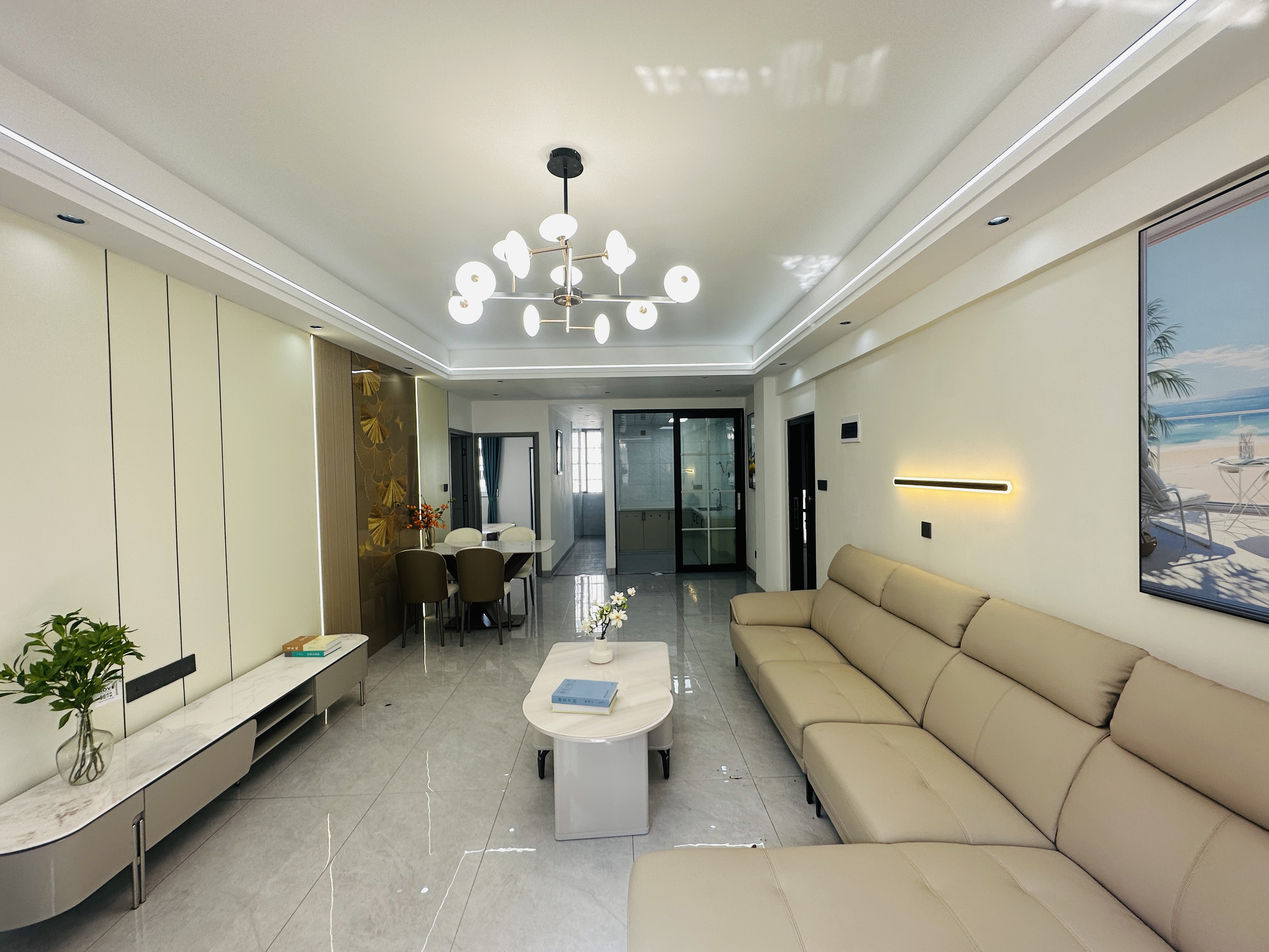 国贸新村 3室2厅1卫 103.0万 国贸新村 3室2厅1卫 103.0万客厅