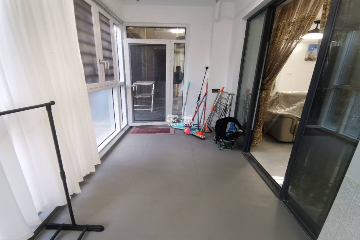 伊泰天骄二期 3室2厅2卫 168.0万 伊泰天骄二期 3室2厅2卫 168.0万室内图