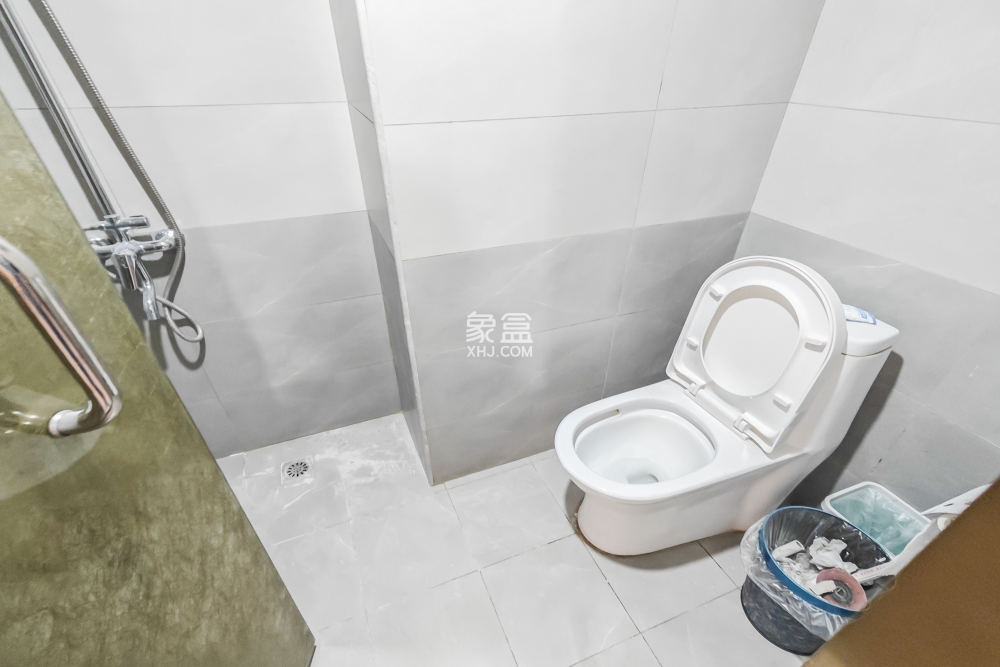 美林美寓  1室1厅1卫   1300.00元/月室内图