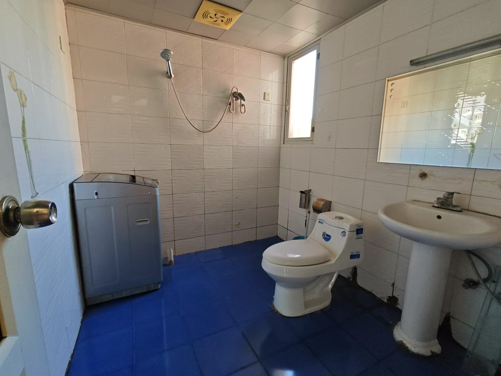 星沙三区 1室1厅1卫 1111.0元/月 星沙三区 1室1厅1卫 1111.0元/月室内图