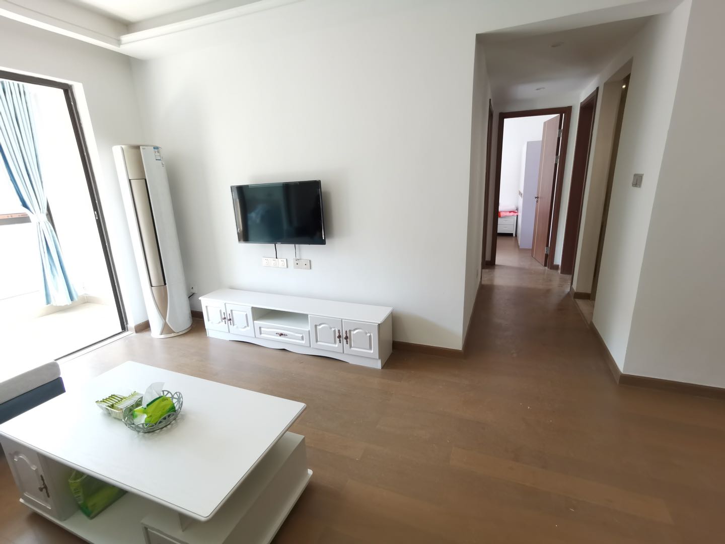 阳光城尚东湾蜜桃园 3室1厅1卫 2630.0元/月 阳光城尚东湾蜜桃园 3室1厅1卫 2630.0元/月室内图