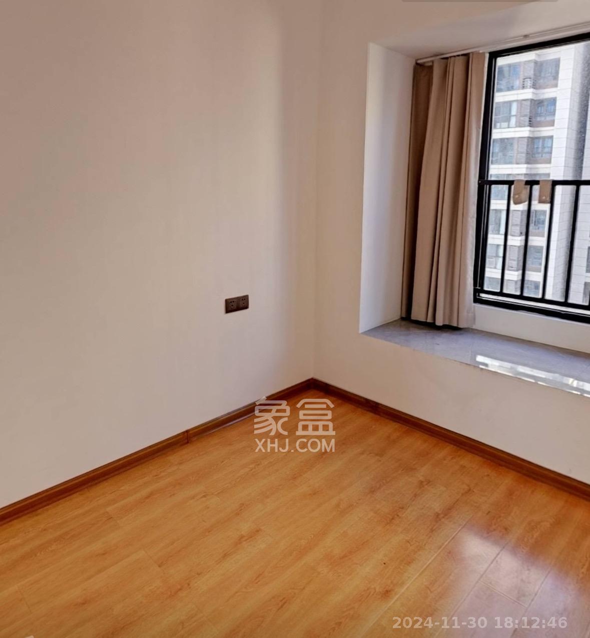 龙湖春江悦茗 3室2厅2卫 3000.0元/月 龙湖春江悦茗 3室2厅2卫 3000.0元/月室内图