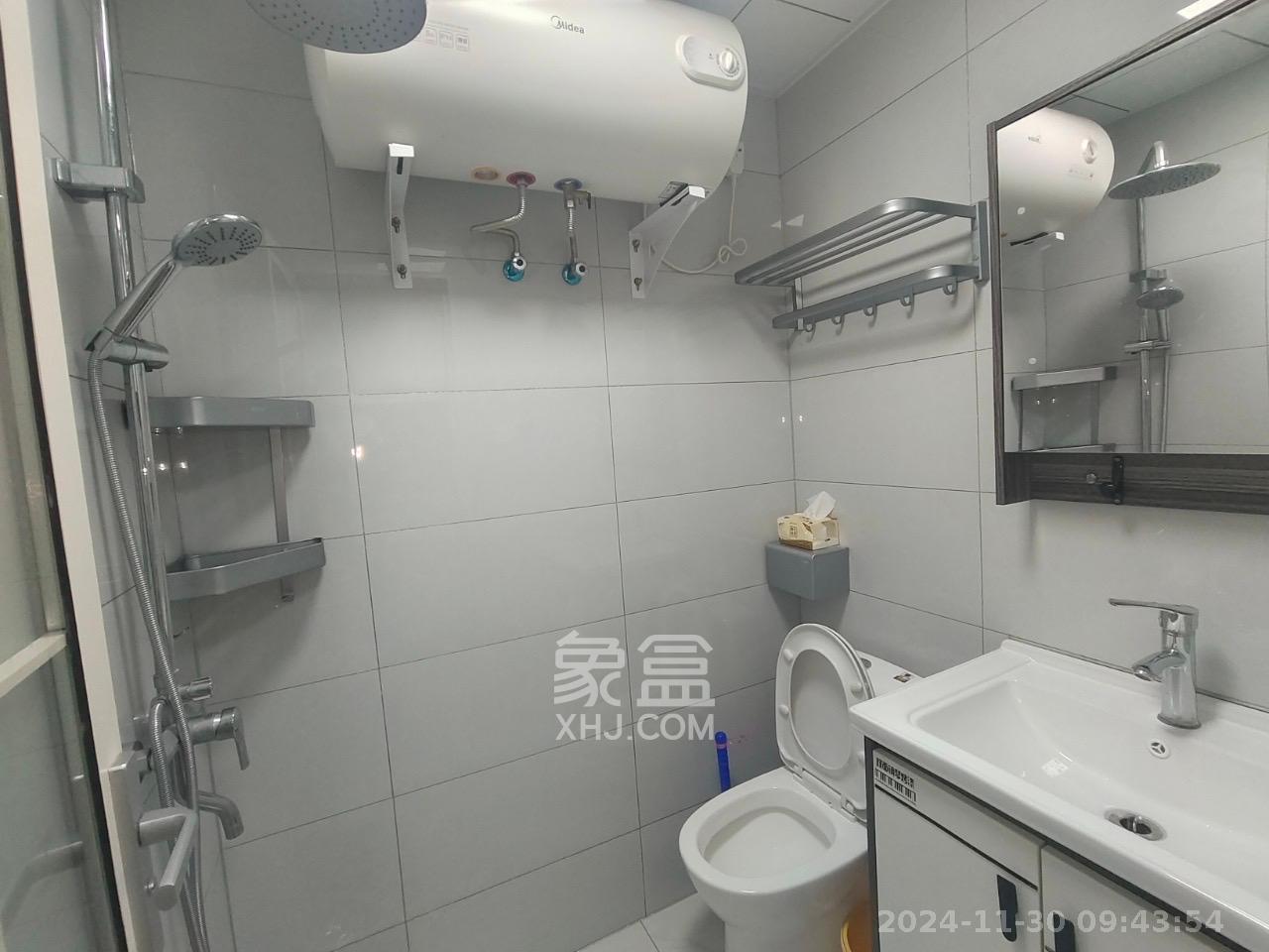 鄱阳汇金中心 1室0厅0卫 1500.0元/月 鄱阳汇金中心 1室0厅0卫 1500.0元/月室内图