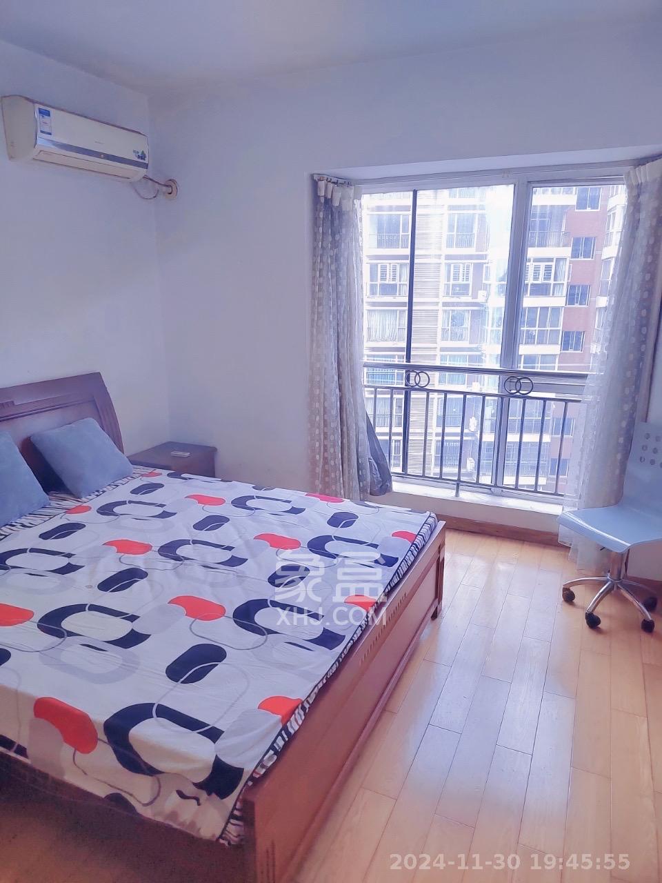 君临青园花都 3室2厅2卫 2600.0元/月 君临青园花都 3室2厅2卫 2600.0元/月室内图