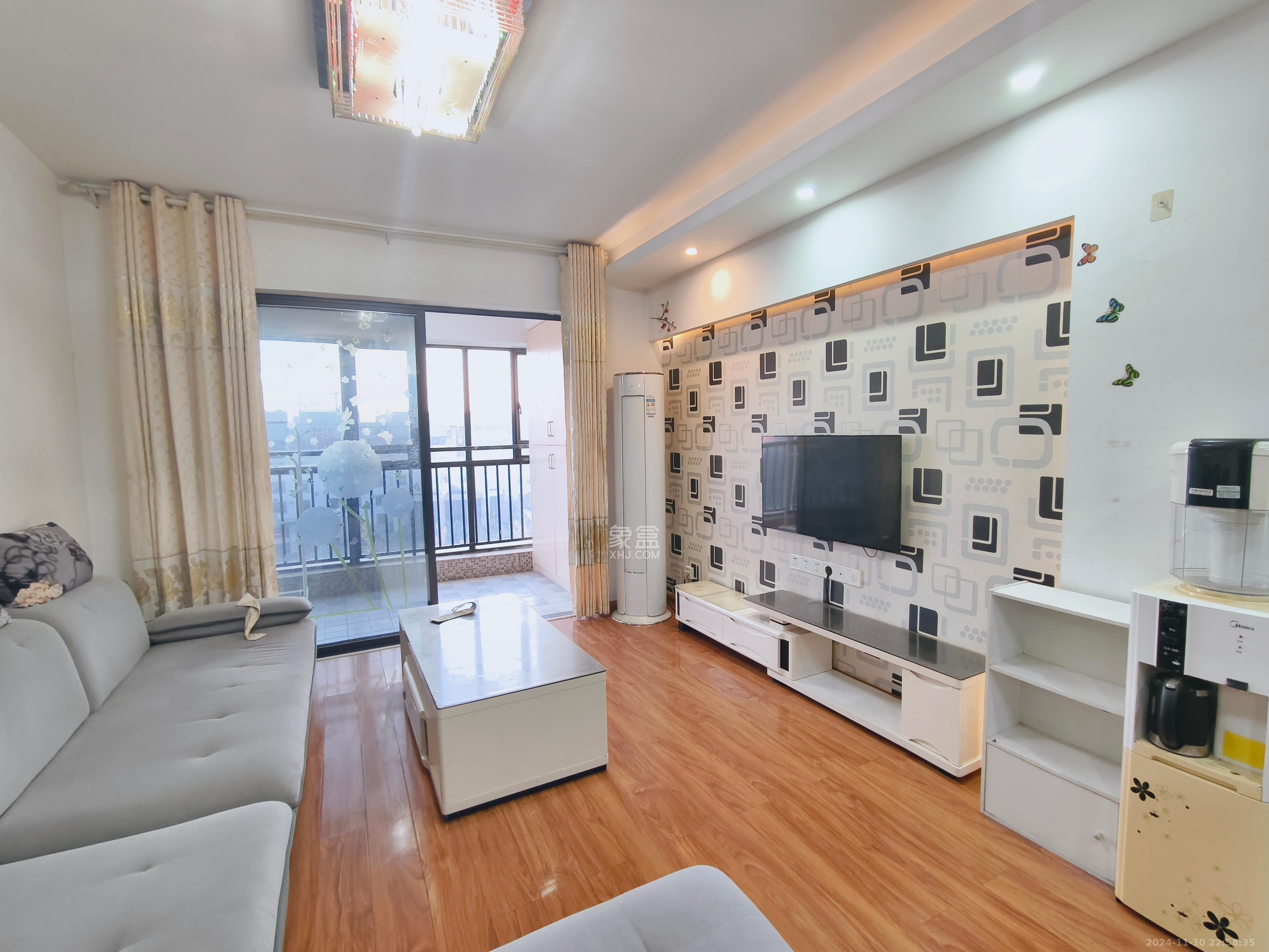 华龙家园(和泰家园)  3室0厅0卫    2000.0元/月 华龙家园(和泰家园)  3室0厅0卫    2000.0元/月室内图