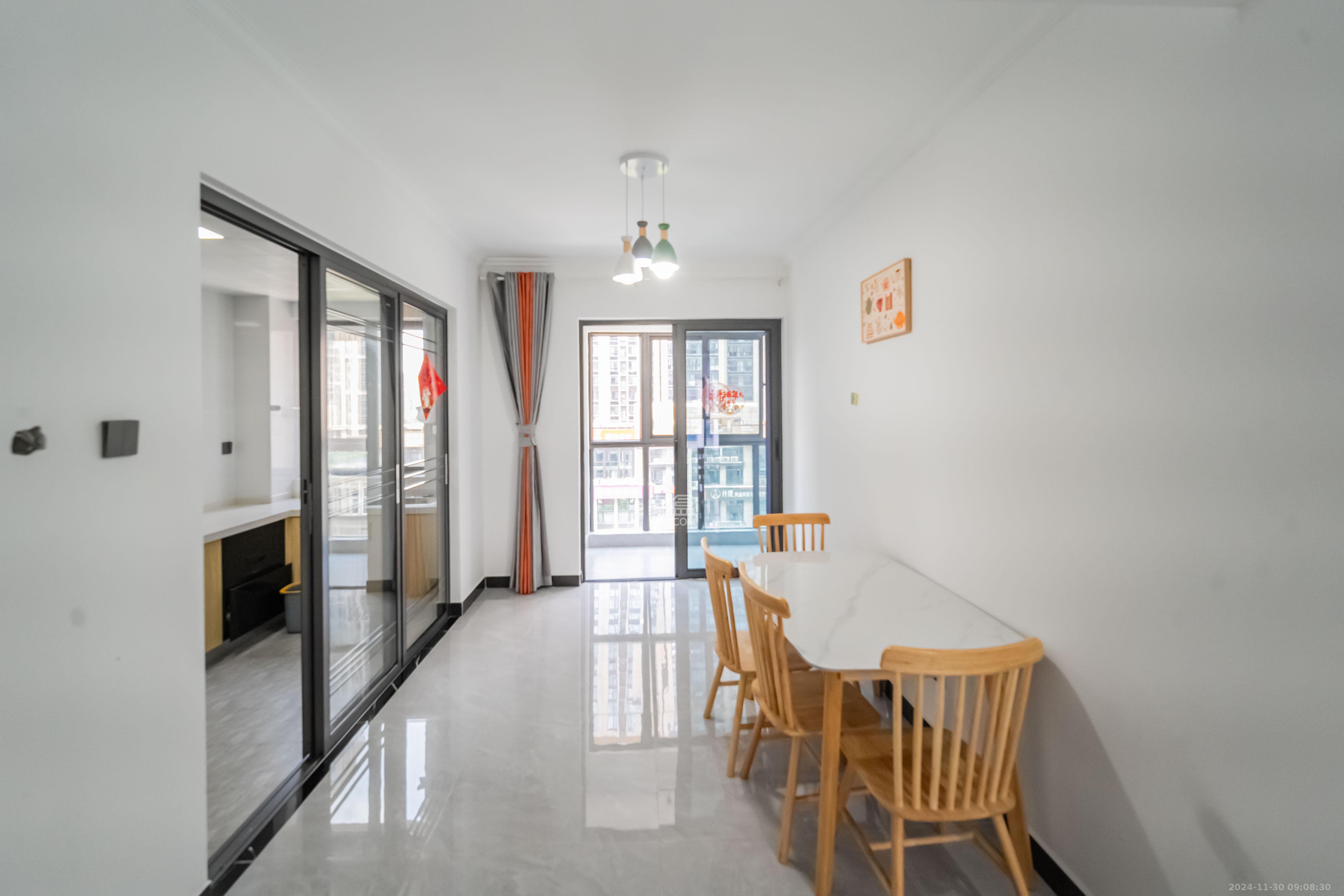 明昇壹城(明昇时代广场)一期 3室2厅2卫 3500.0元/月 明昇壹城(明昇时代广场)一期 3室2厅2卫 3500.0元/月室内图