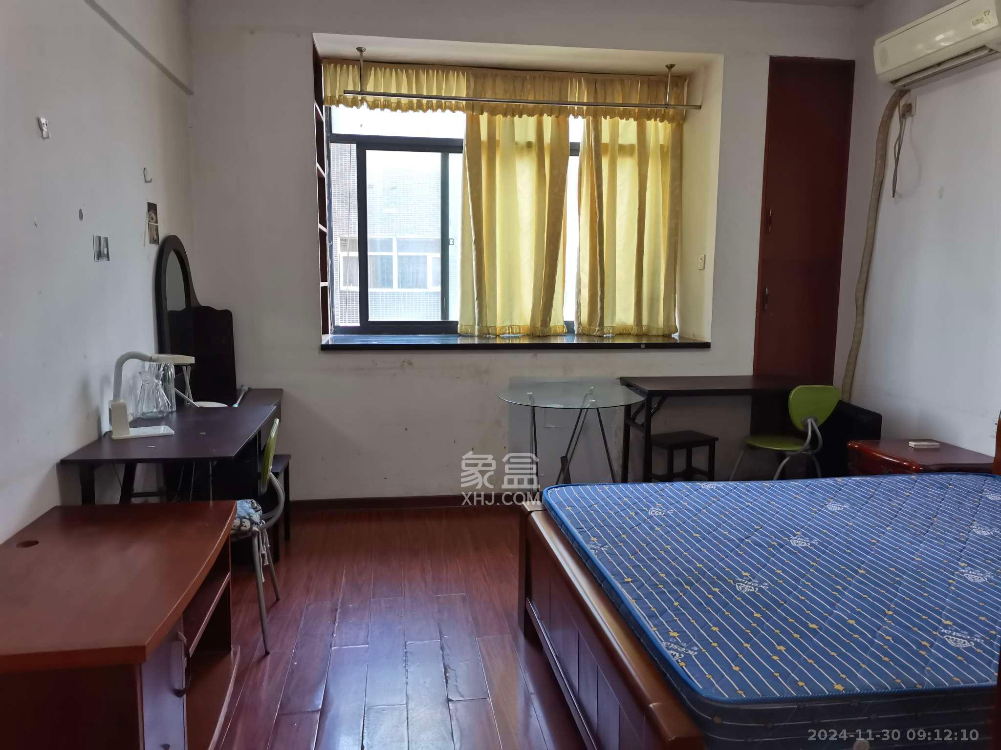 长沙紫金苑  1室1厅1卫    1700.0元/月 长沙紫金苑  1室1厅1卫    1700.0元/月室内图