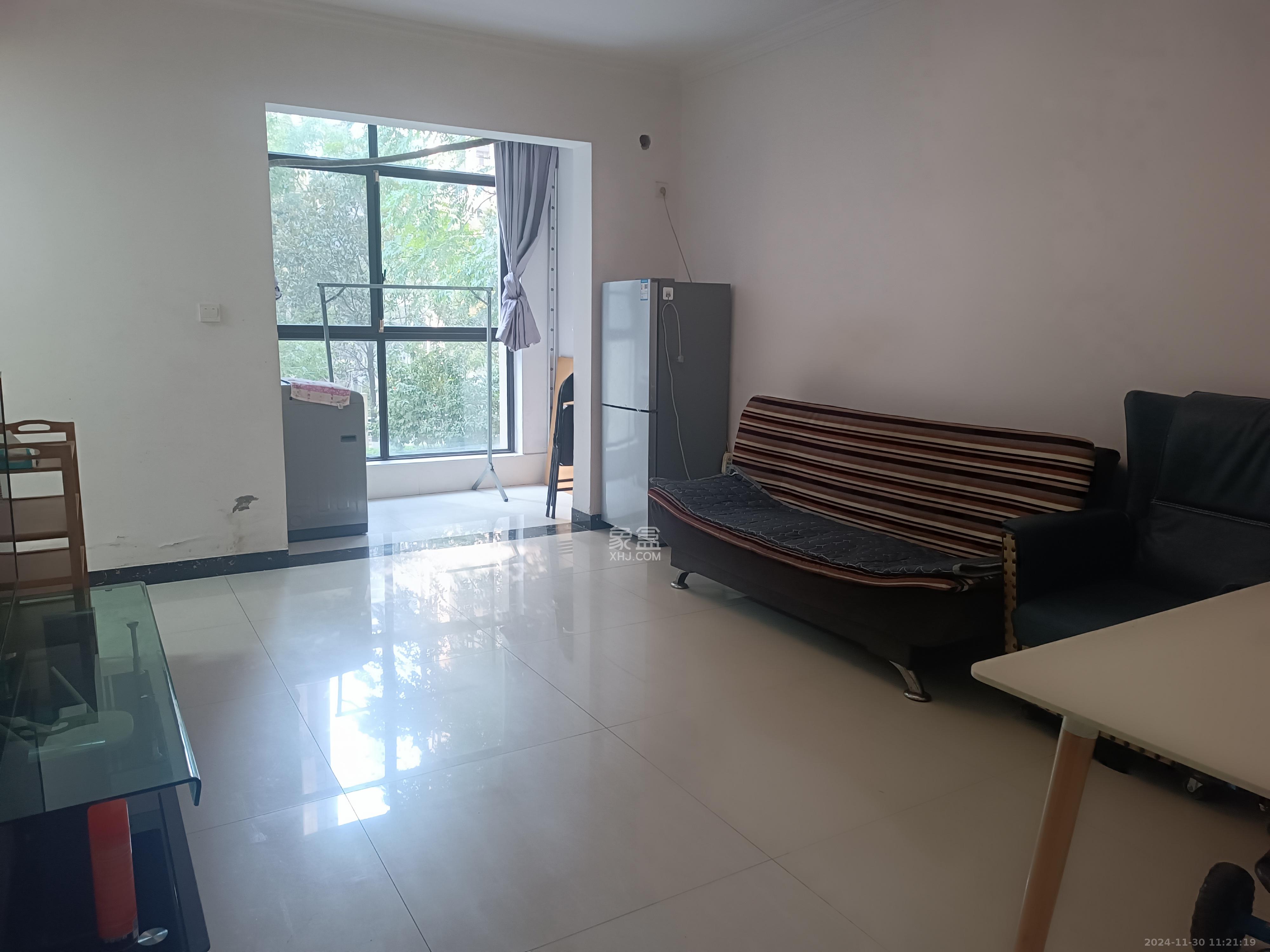 绿地之窗 2室1厅1卫 2000.0元/月 绿地之窗 2室1厅1卫 2000.0元/月室内图