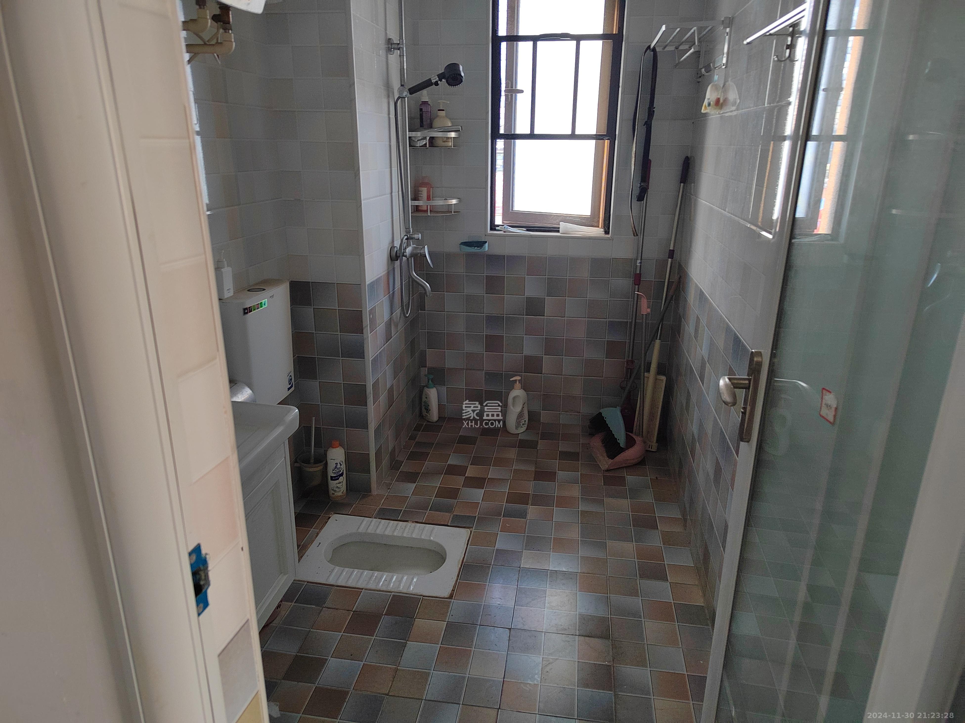 中海新城熙岸(中信新城五期) 2室2厅1卫 1700.0元/月 中海新城熙岸(中信新城五期) 2室2厅1卫 1700.0元/月室内图