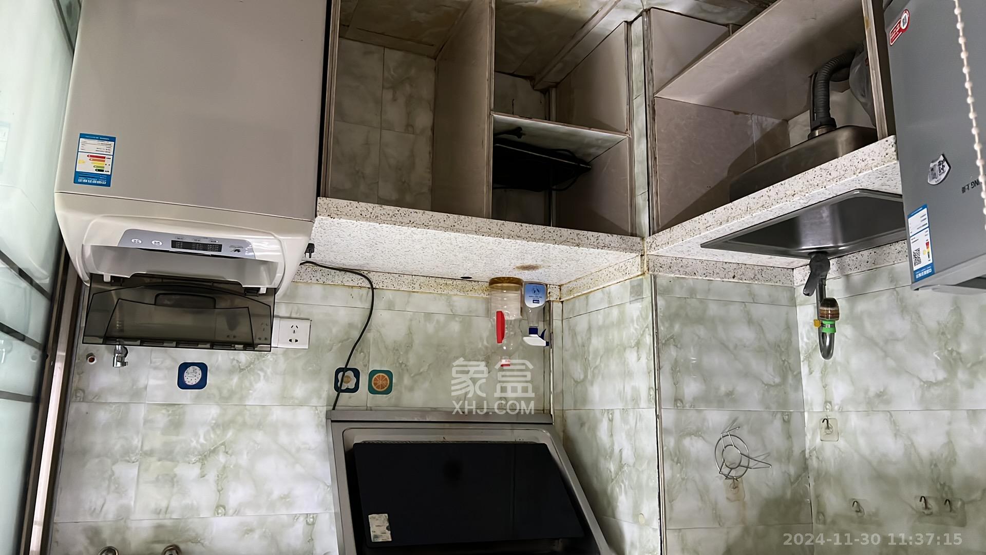 恒基凯旋门一二期  1室1厅1卫    1300.0元/月室内图