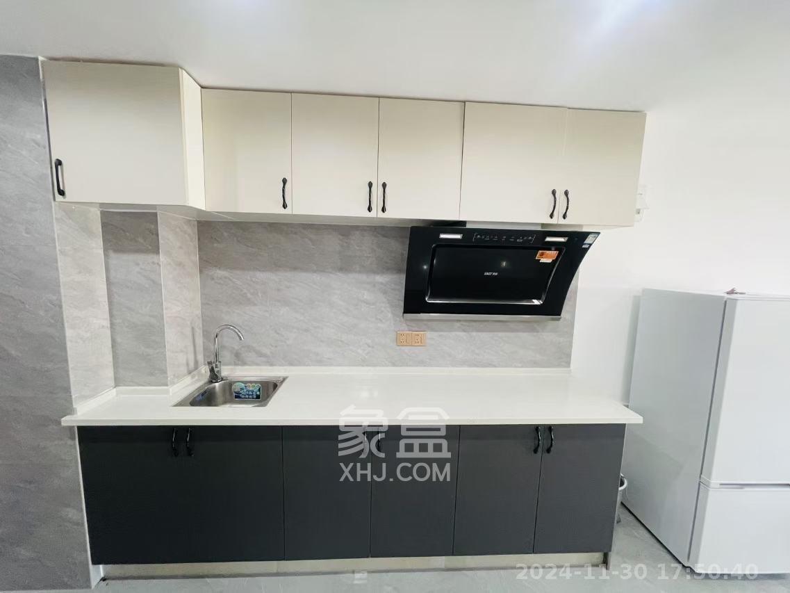 越秀悦湖台  2室2厅1卫    2500.0元/月 越秀悦湖台  2室2厅1卫    2500.0元/月室内图